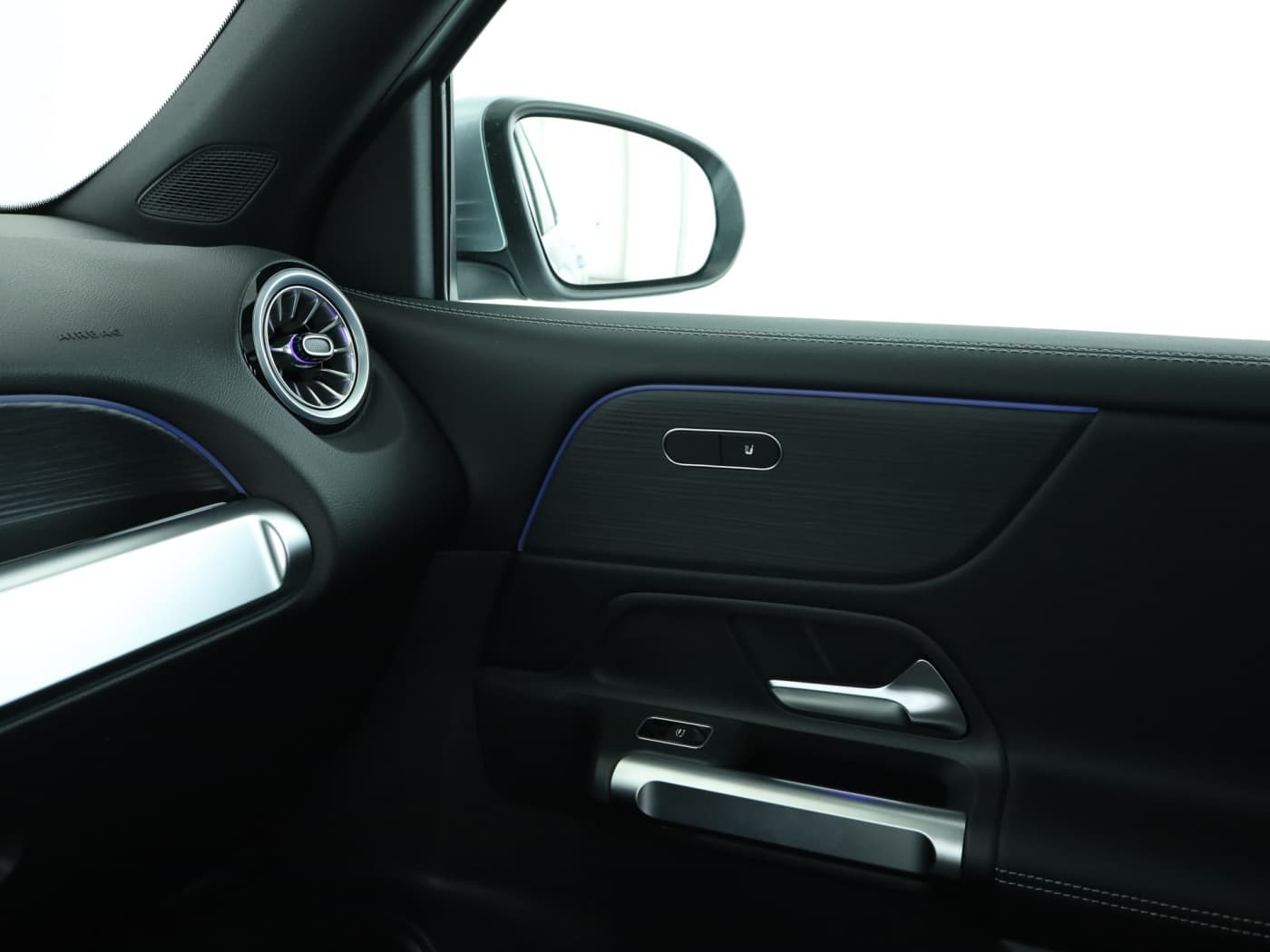 Mercedes-Benz GLB 200 d Bild 16