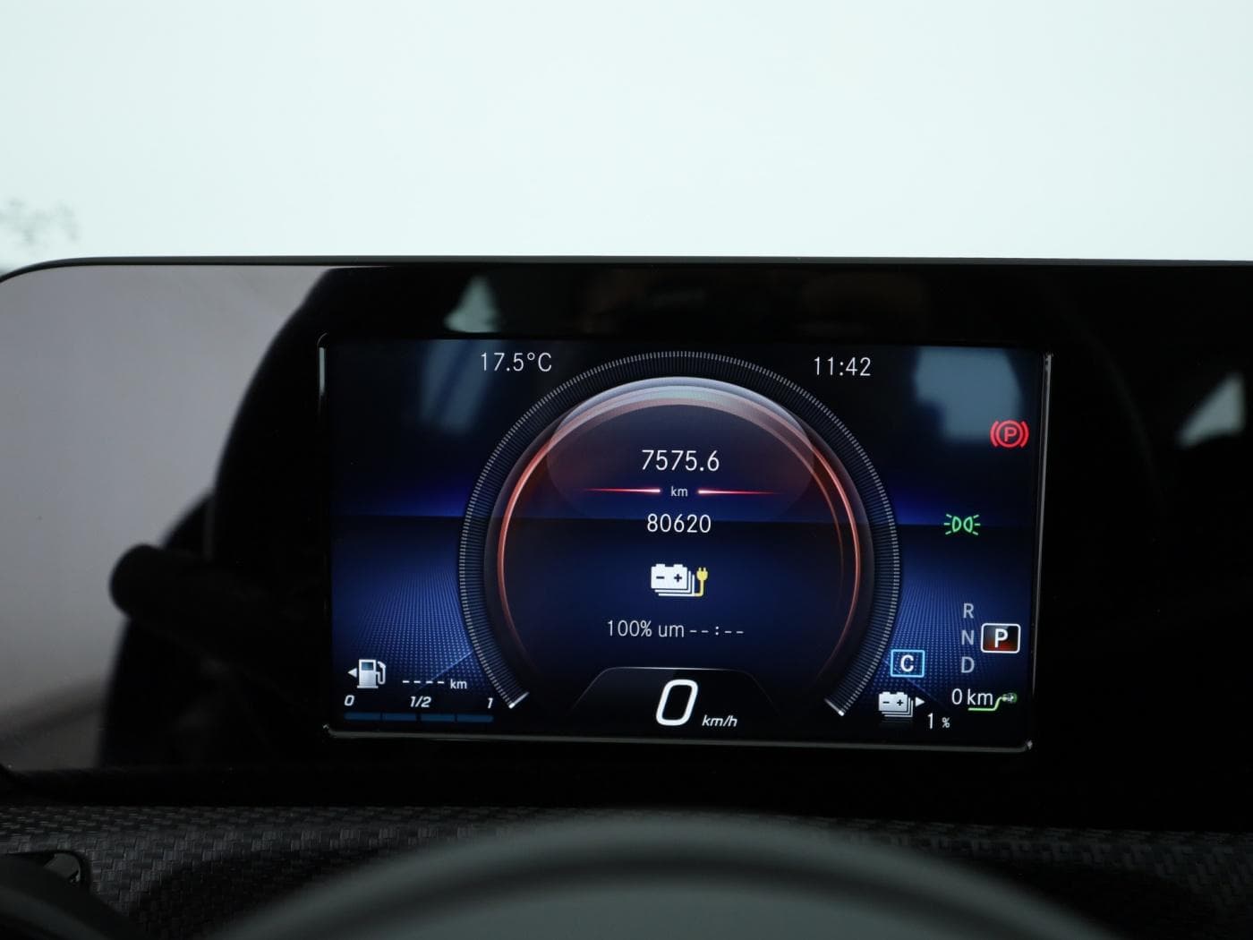 Mercedes-Benz CLA 250 e SB Bild 12