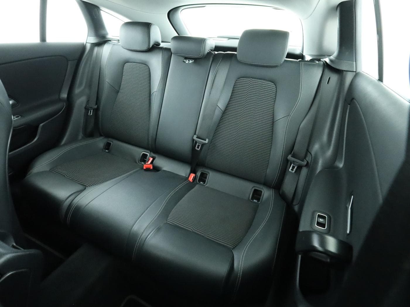 Mercedes-Benz CLA 250 e SB Bild 18