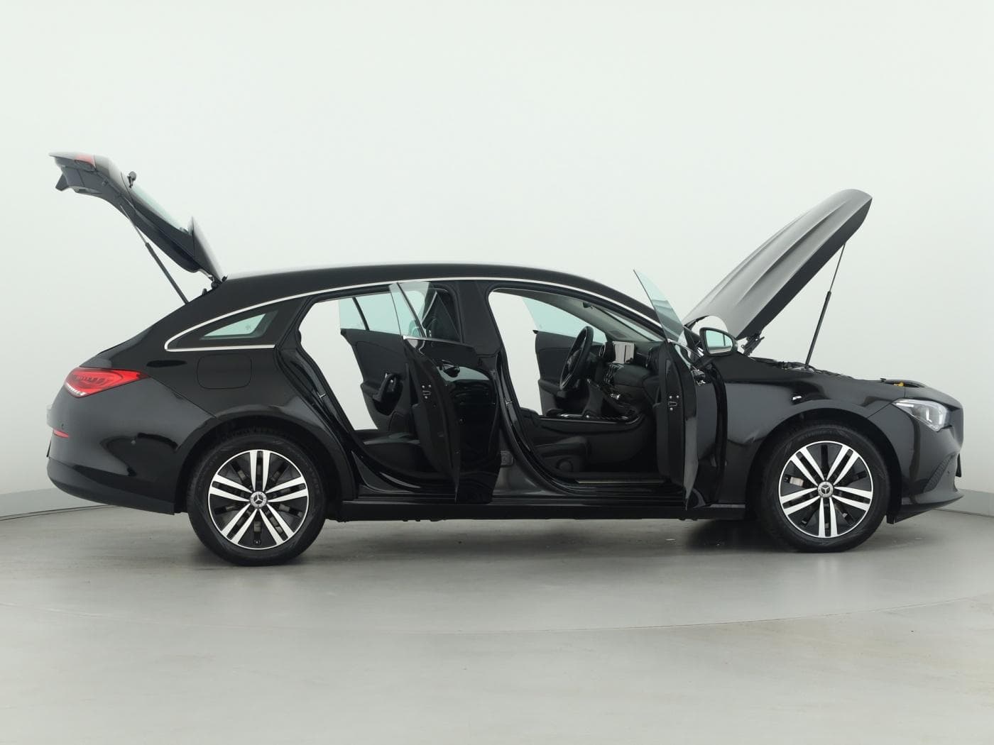 Mercedes-Benz CLA 250 e SB Bild 8