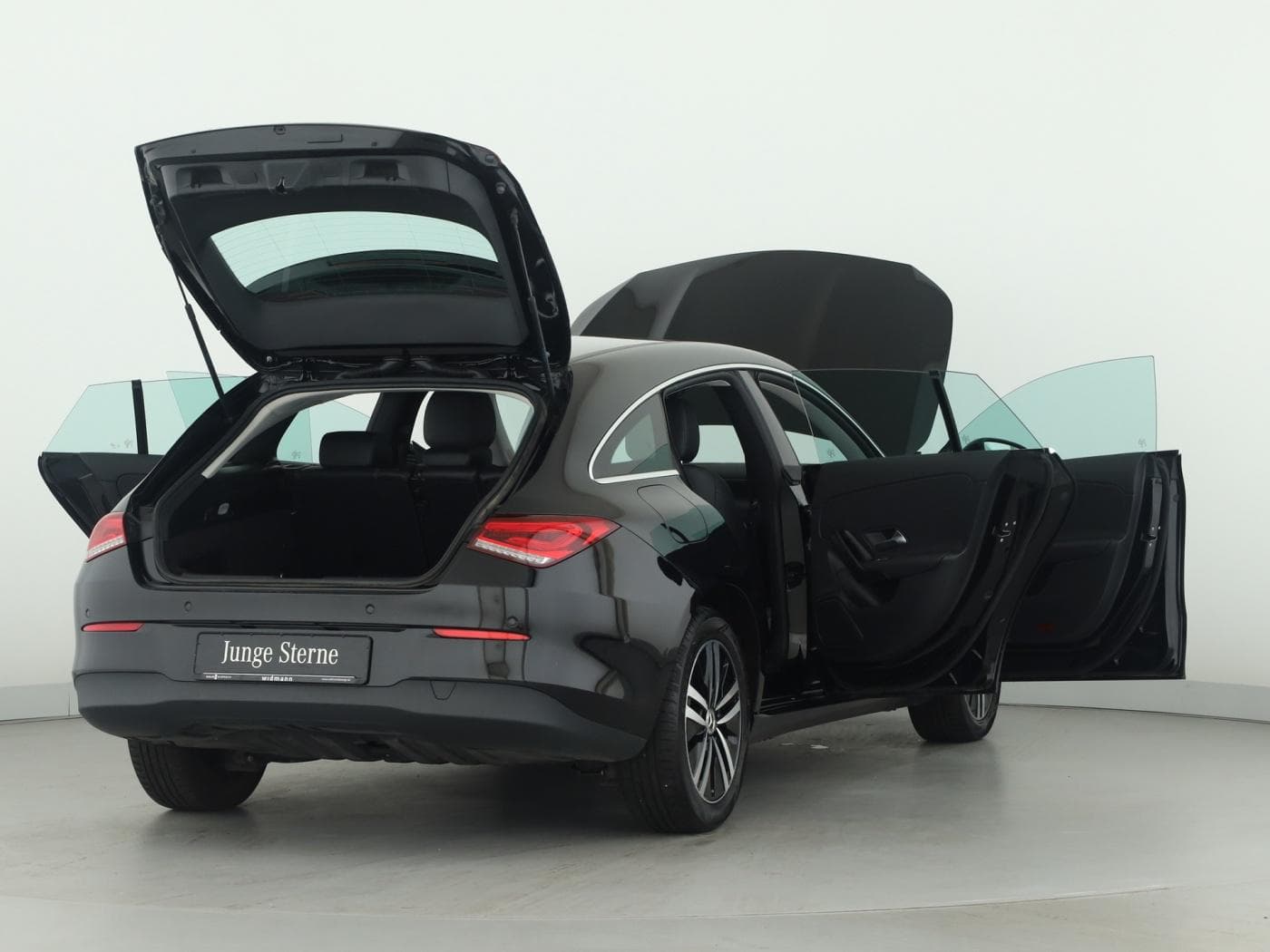 Mercedes-Benz CLA 250 e SB Bild 9