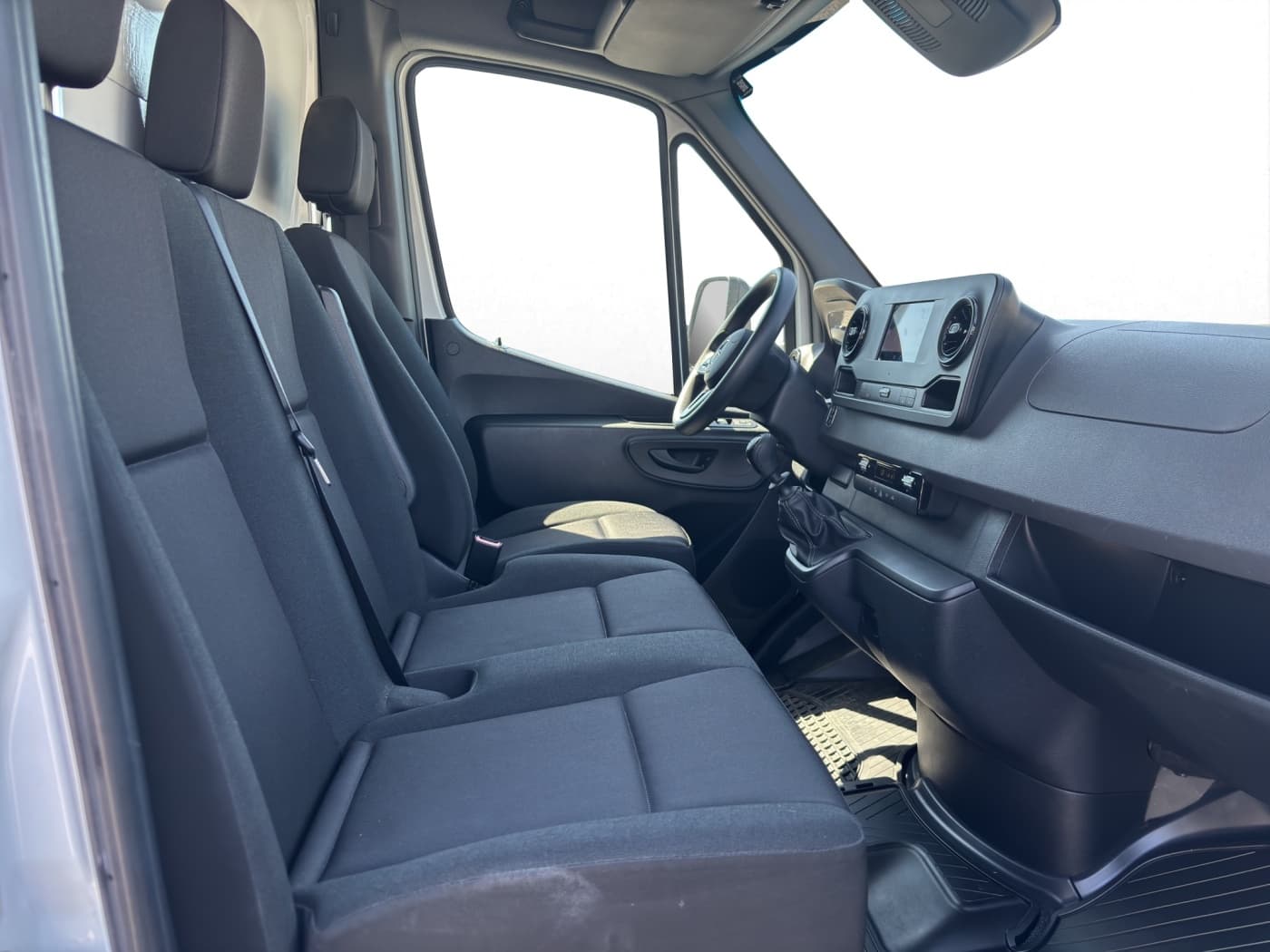 Mercedes-Benz Sprinter 517 CDI MÖBEL-Koffer Junge Bild 15