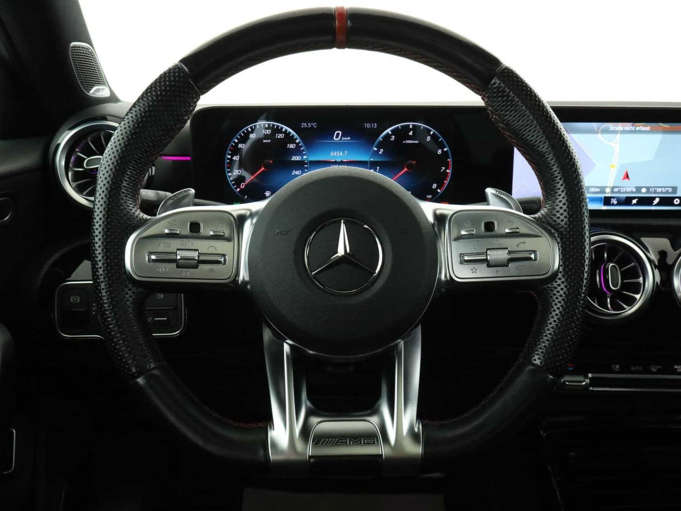 Mercedes-Benz A 35 AMG 4M Lim Bild 11