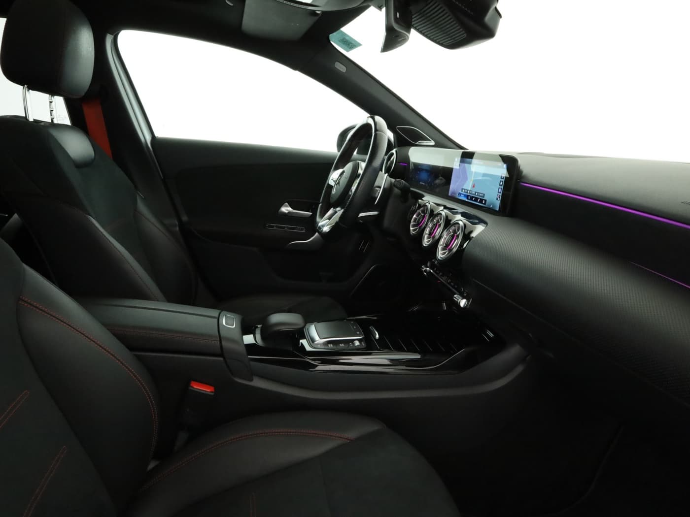 Mercedes-Benz A 35 AMG 4M Lim Bild 17