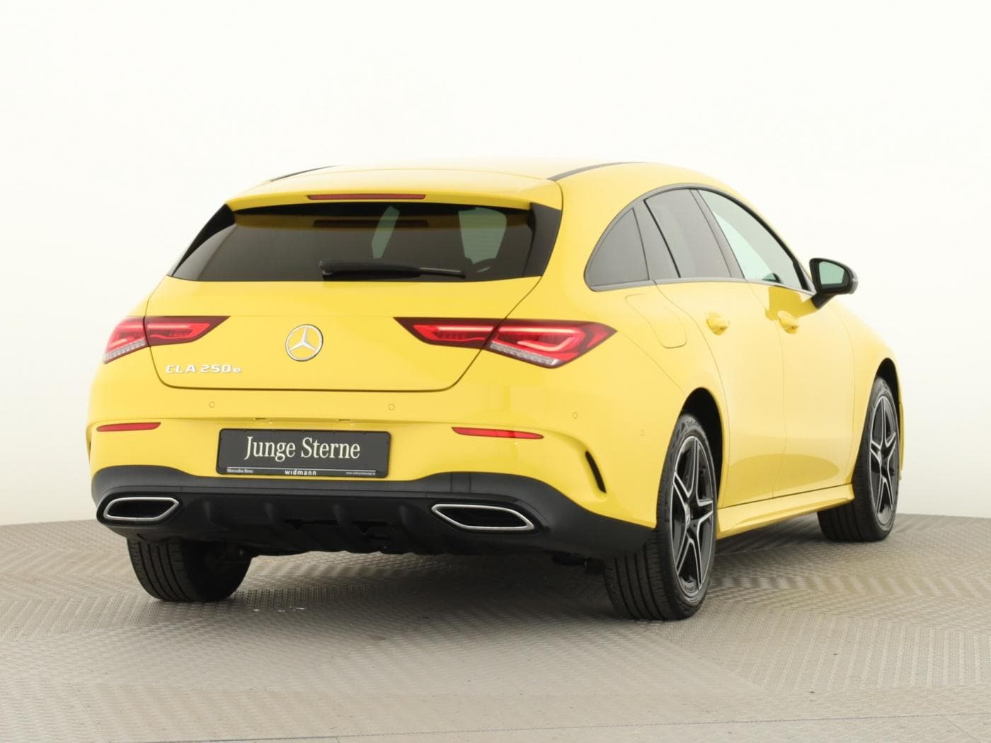 Mercedes-Benz CLA 250 e SB Bild 2