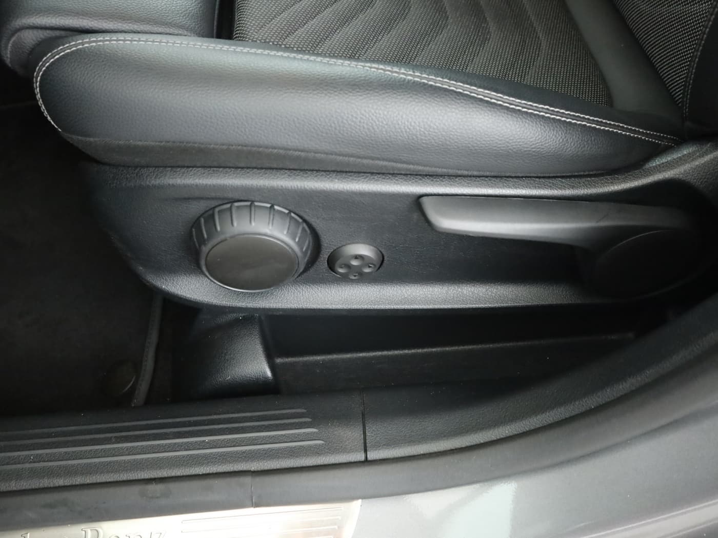 Mercedes-Benz GLB 220 d Bild 26