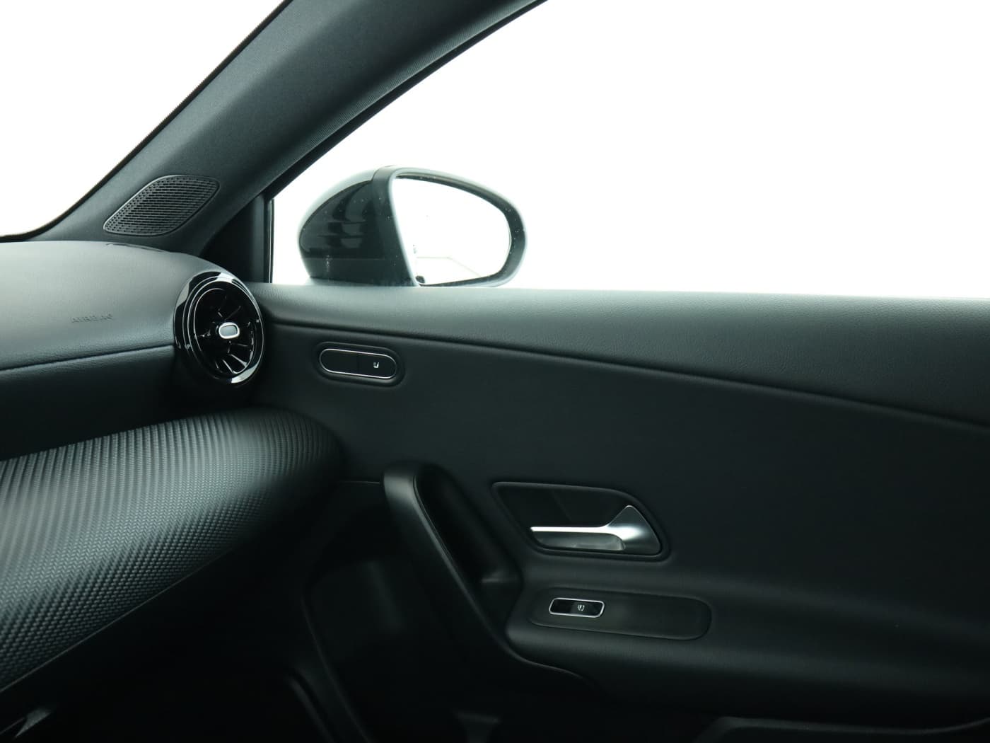 Mercedes-Benz A 180 d Bild 16