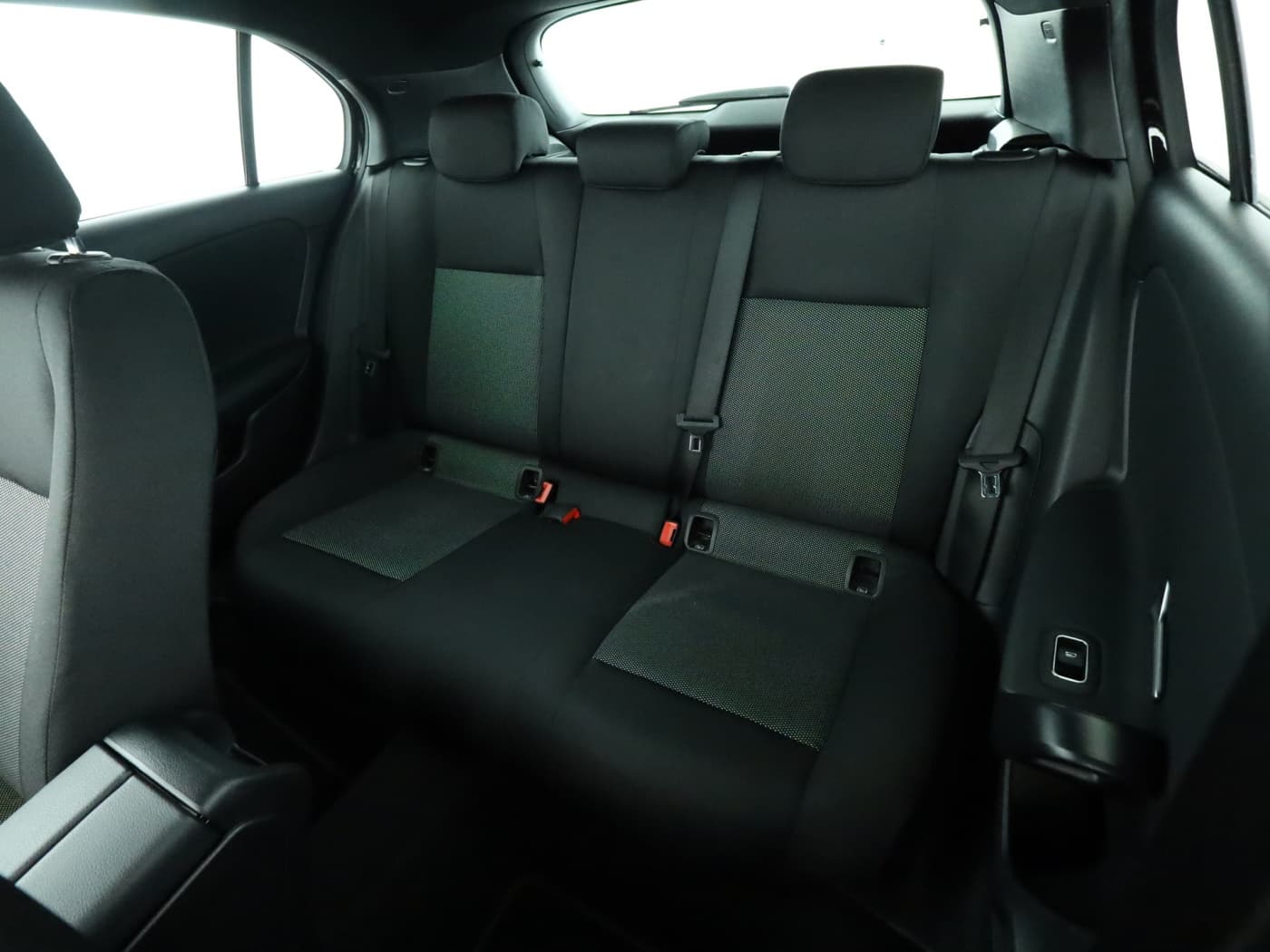 Mercedes-Benz A 180 d Bild 18