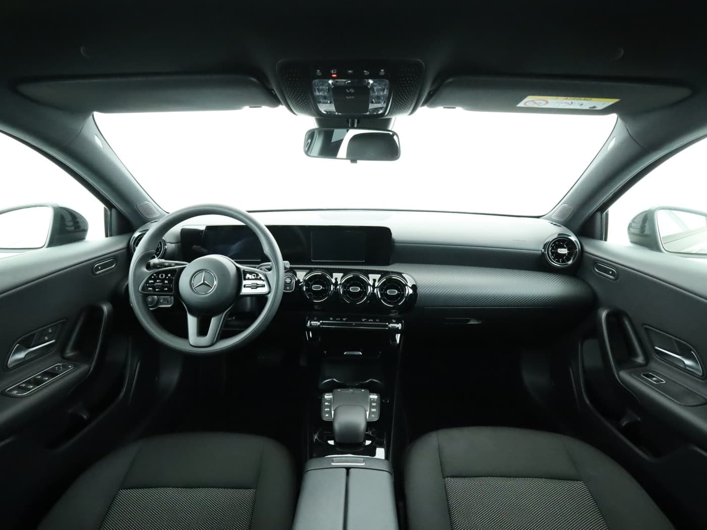 Mercedes-Benz A 180 d Bild 19