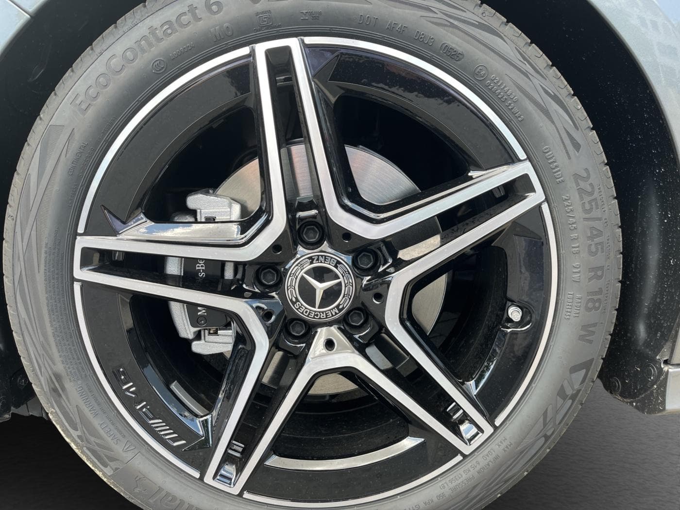 Mercedes-Benz B 200 Bild 16