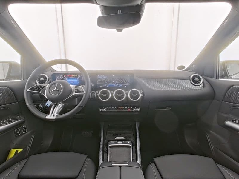 Mercedes-Benz B 250 e Bild 7