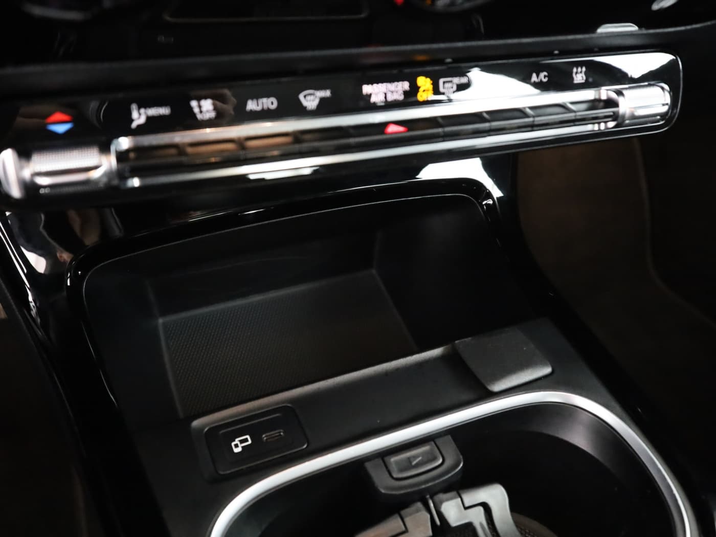 Mercedes-Benz A 250 e Bild 14