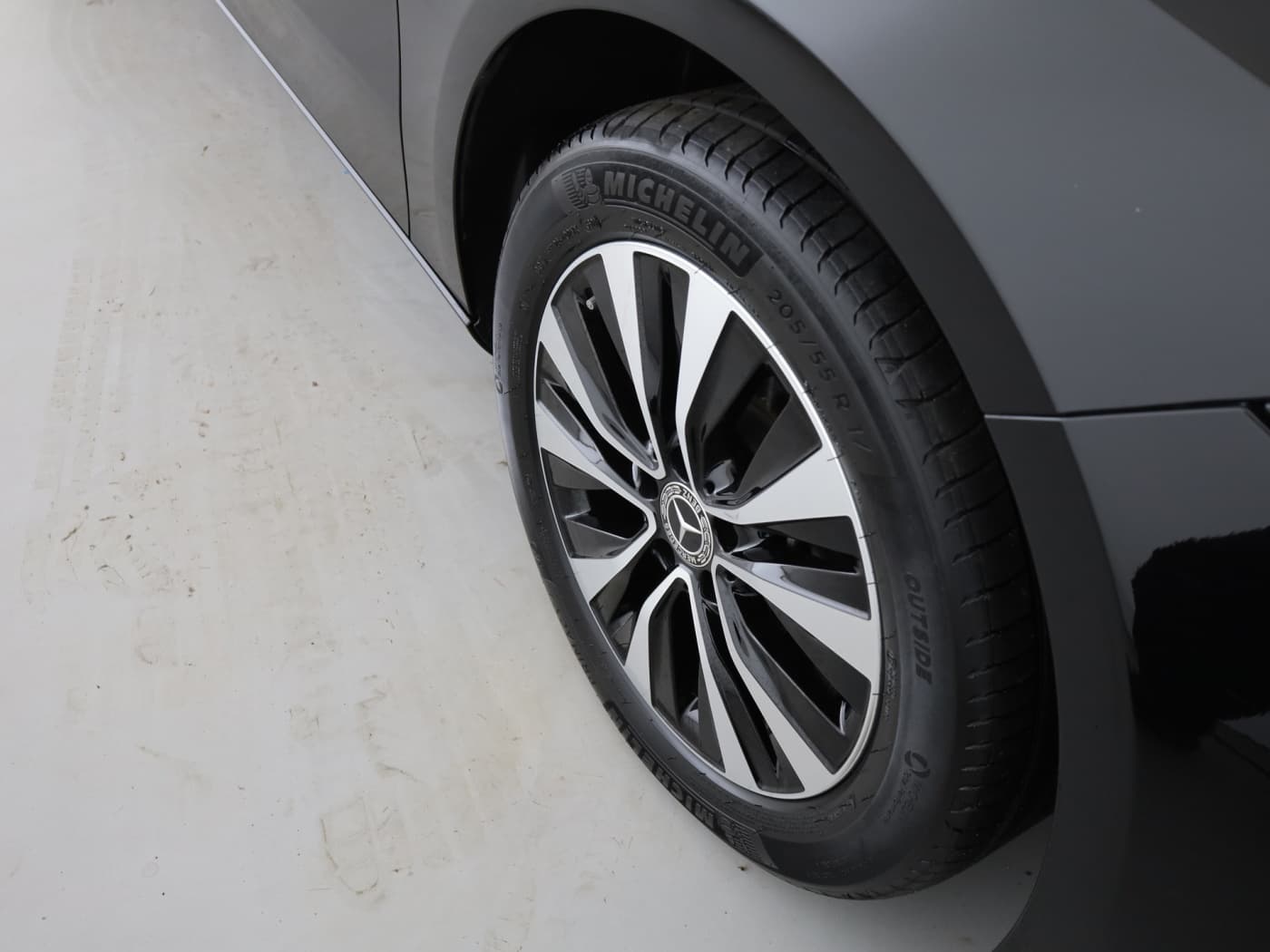 Mercedes-Benz A 250 e Bild 21