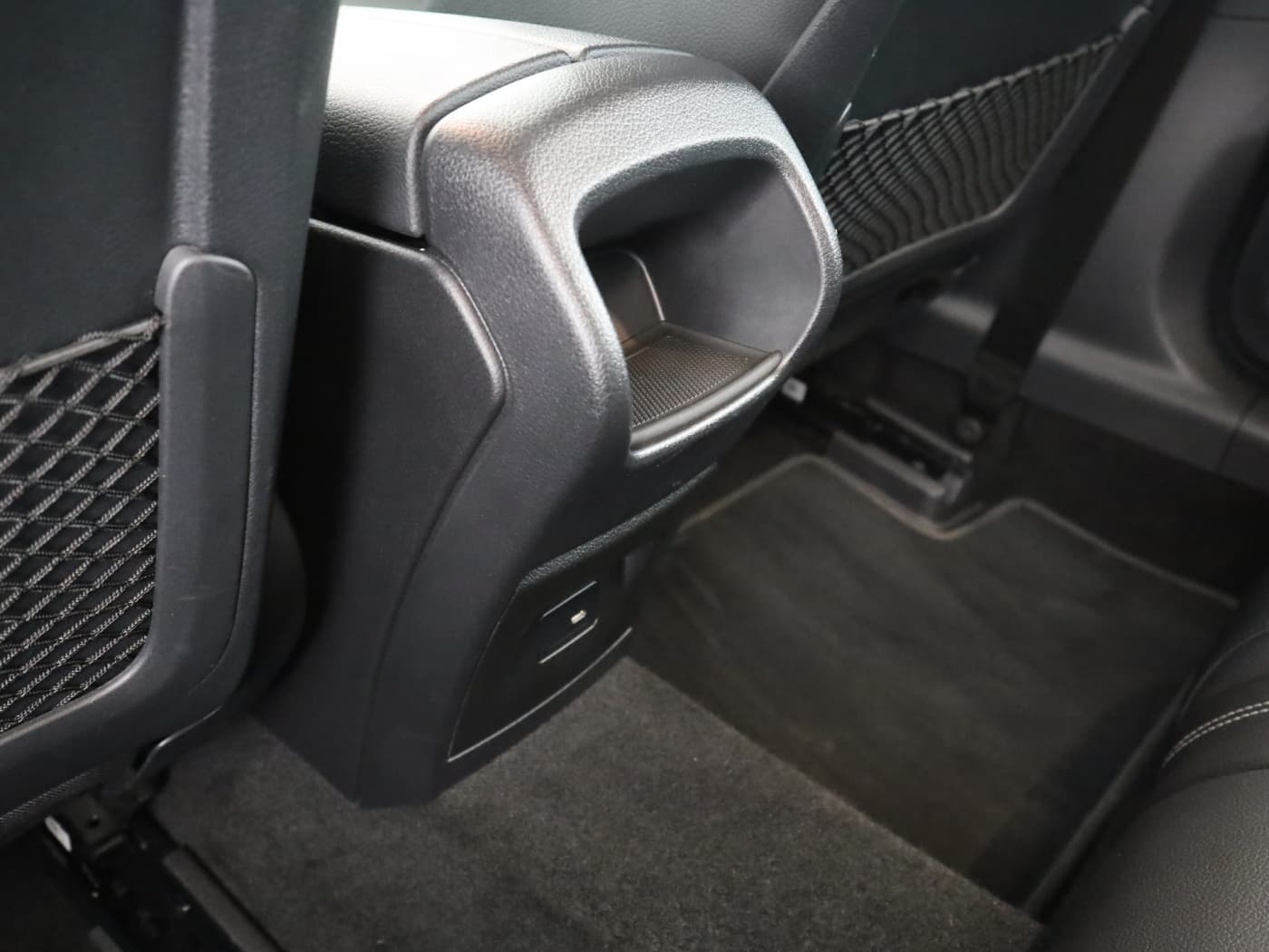 Mercedes-Benz A 250 e Bild 23