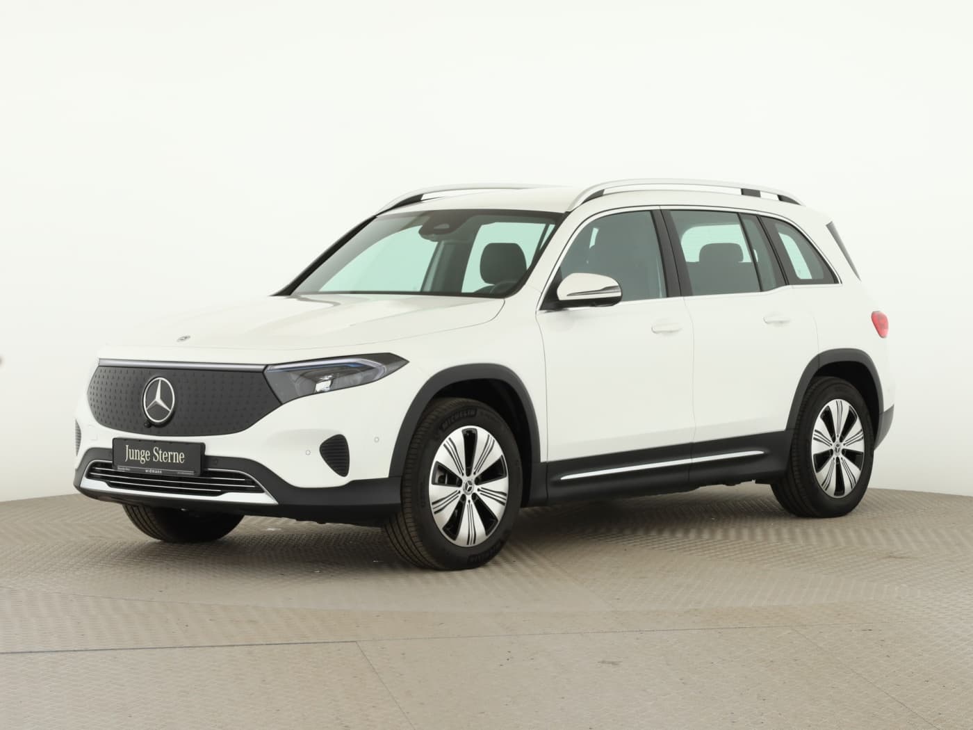 Mercedes-Benz EQB 300 4M Bild 5