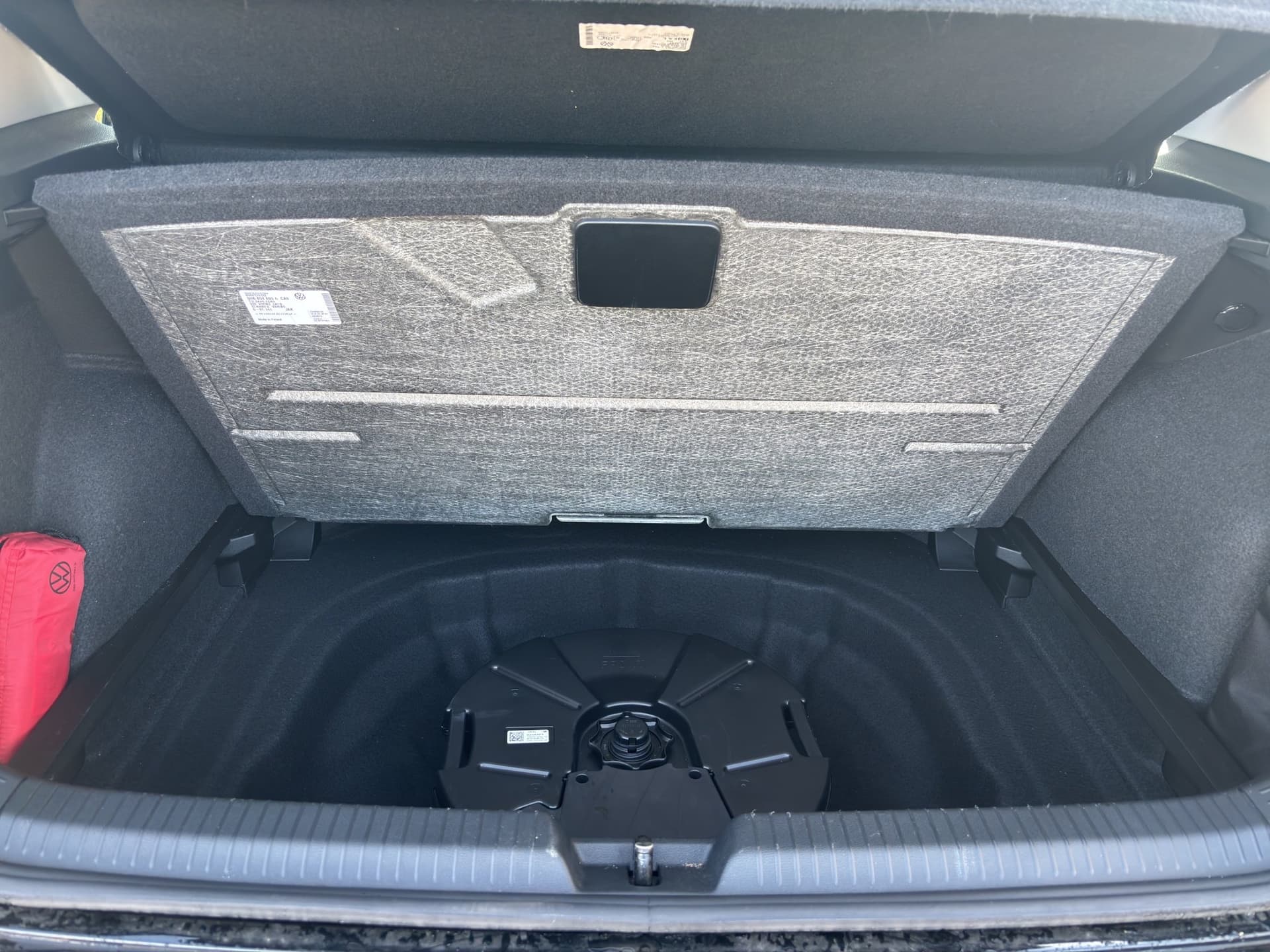 Volkswagen Golf Life 1.5 eTSI 115 PS DSG ACC Harman Kardon Bild 17