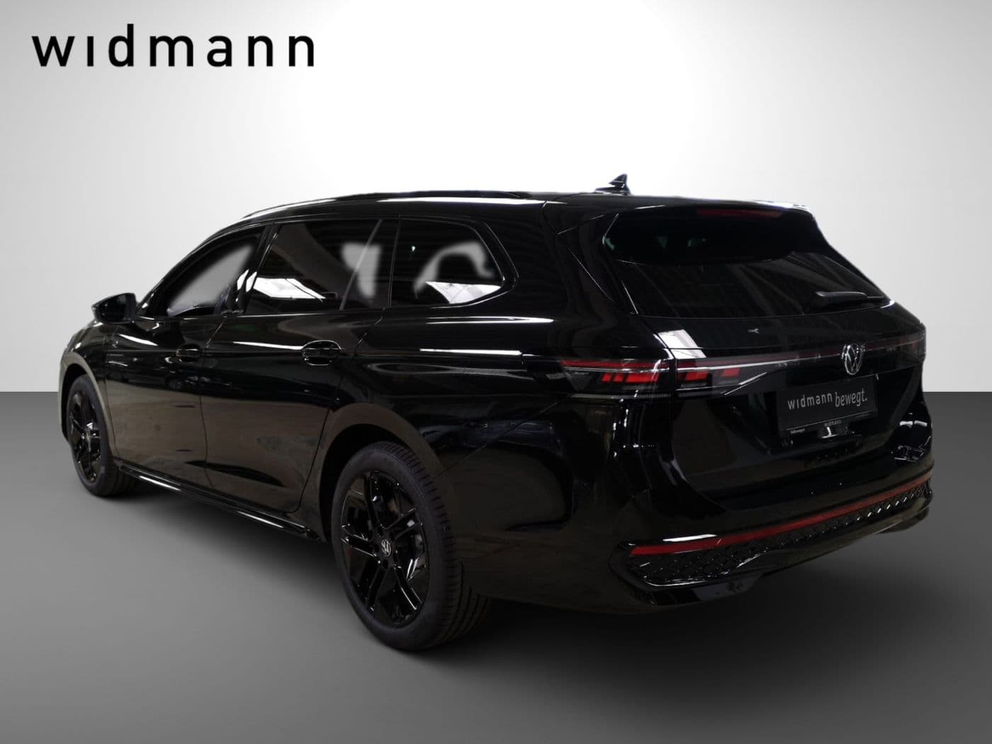 Volkswagen Passat R-Line 1.5 l eHybrid OPF / 85 KW (115 PS) 6-Gang-Doppelkupplungsgetriebe DSG Bild 3