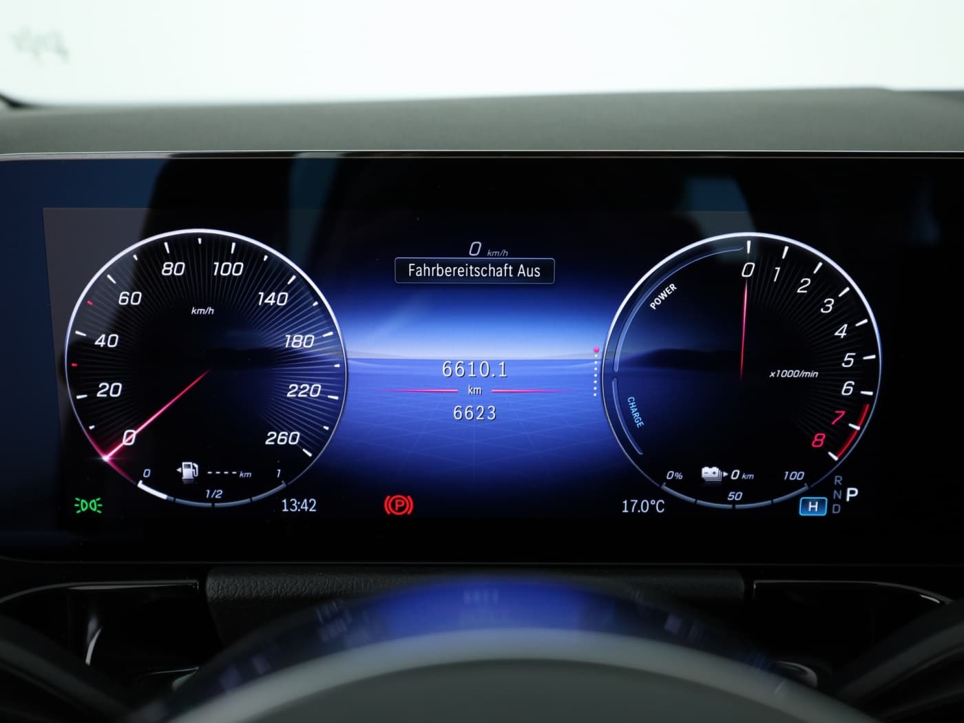 Mercedes-Benz B 250 e Bild 12