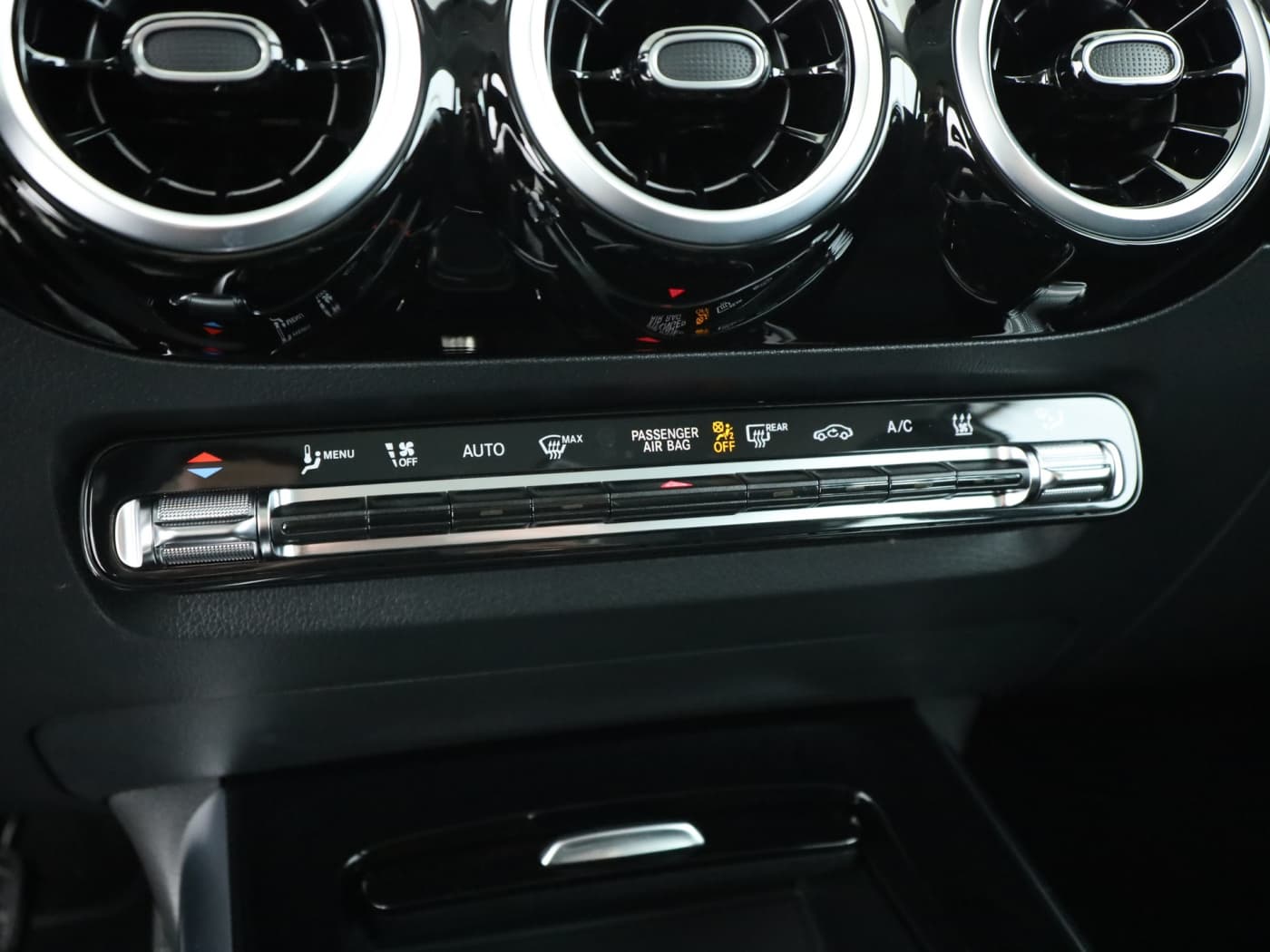 Mercedes-Benz B 250 e Bild 14