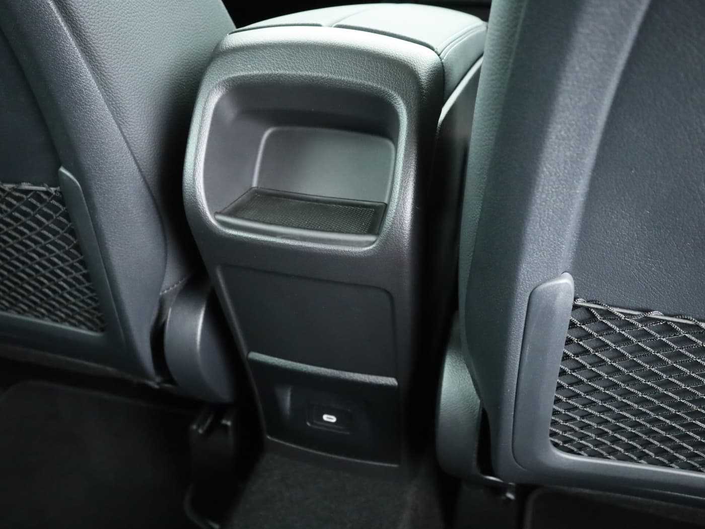 Mercedes-Benz B 250 e Bild 23