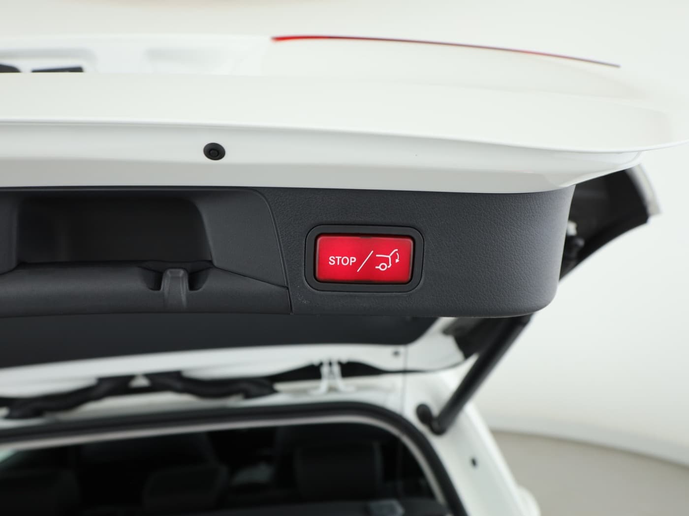 Mercedes-Benz B 250 e Bild 24