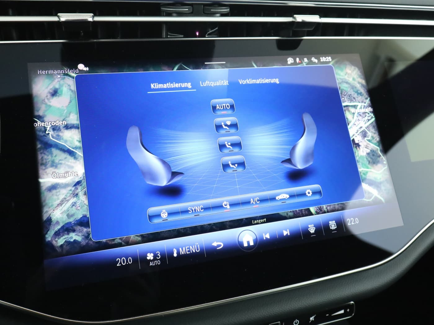 Mercedes-Benz AMG E 53 Hybrid 4MATIC+ Limousine Bild 14