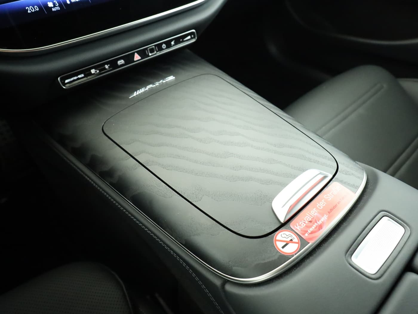 Mercedes-Benz AMG E 53 Hybrid 4MATIC+ Limousine Bild 15