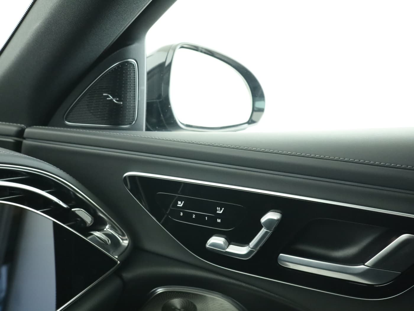 Mercedes-Benz AMG E 53 Hybrid 4MATIC+ Limousine Bild 16