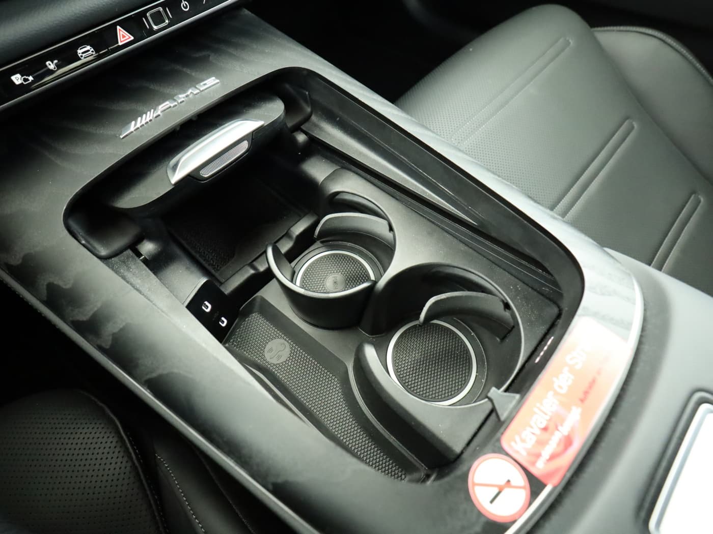 Mercedes-Benz AMG E 53 Hybrid 4MATIC+ Limousine Bild 25