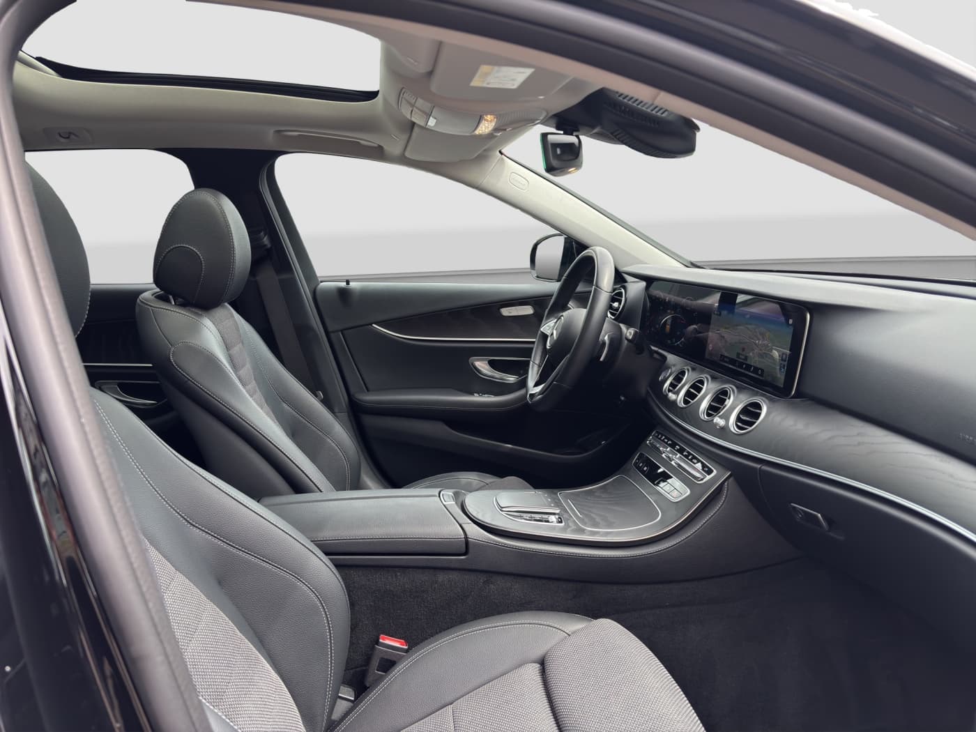 Mercedes-Benz E 300 de T Bild 15
