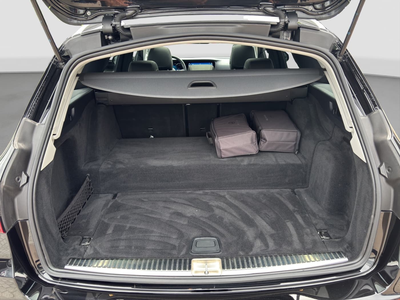 Mercedes-Benz E 300 de T Bild 19