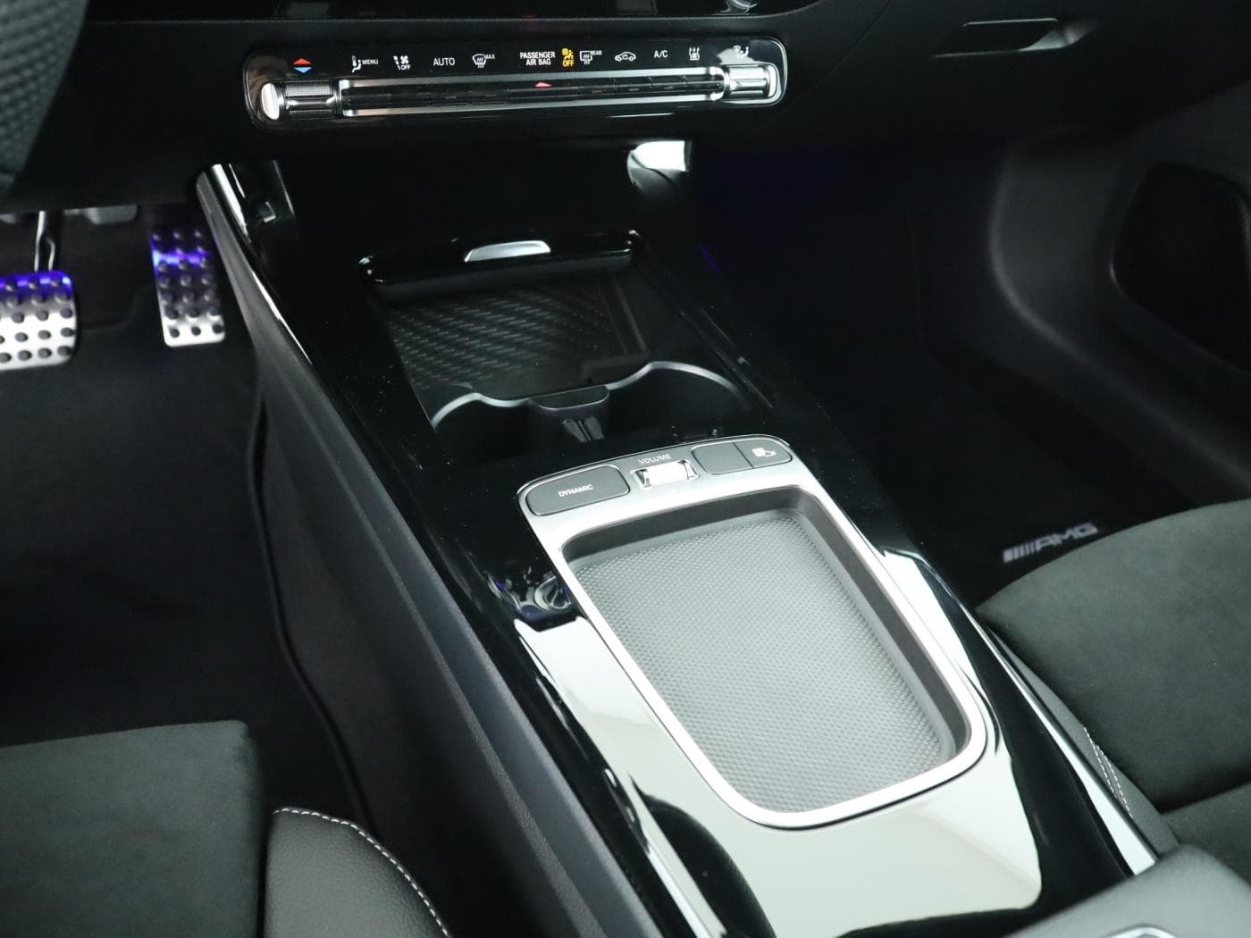 Mercedes-Benz A 250 e Bild 15