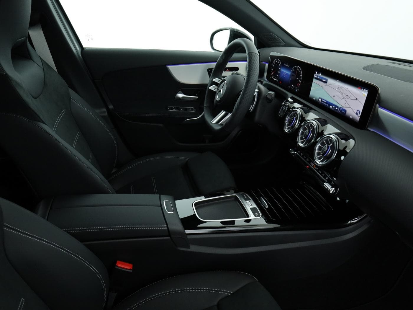 Mercedes-Benz A 250 e Bild 17