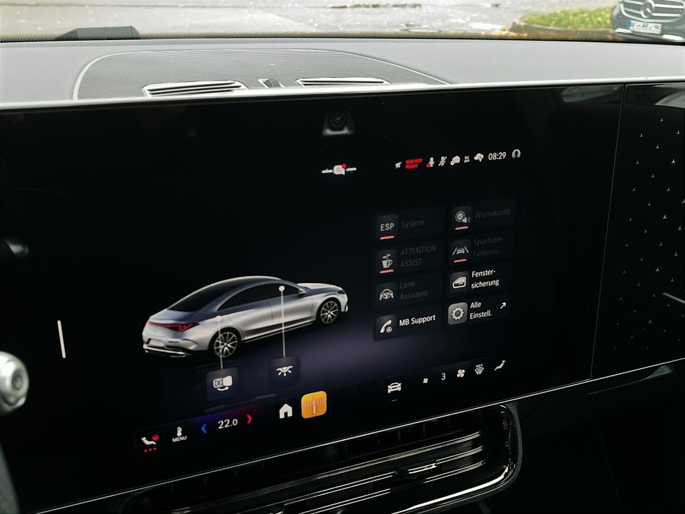 Mercedes-Benz CLA 250+ EQ Bild 21