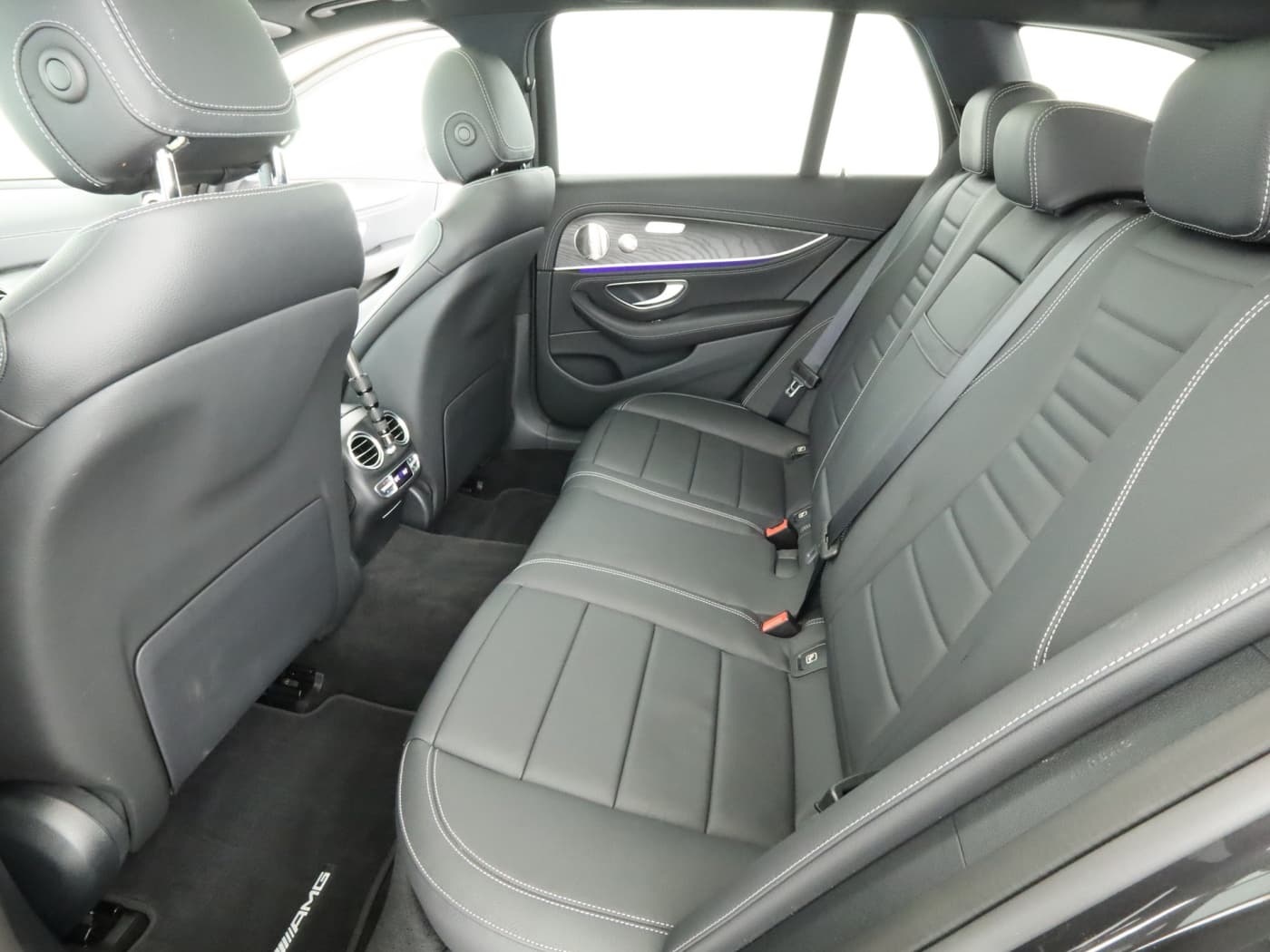 Mercedes-Benz E 300 d 4M T Bild 26