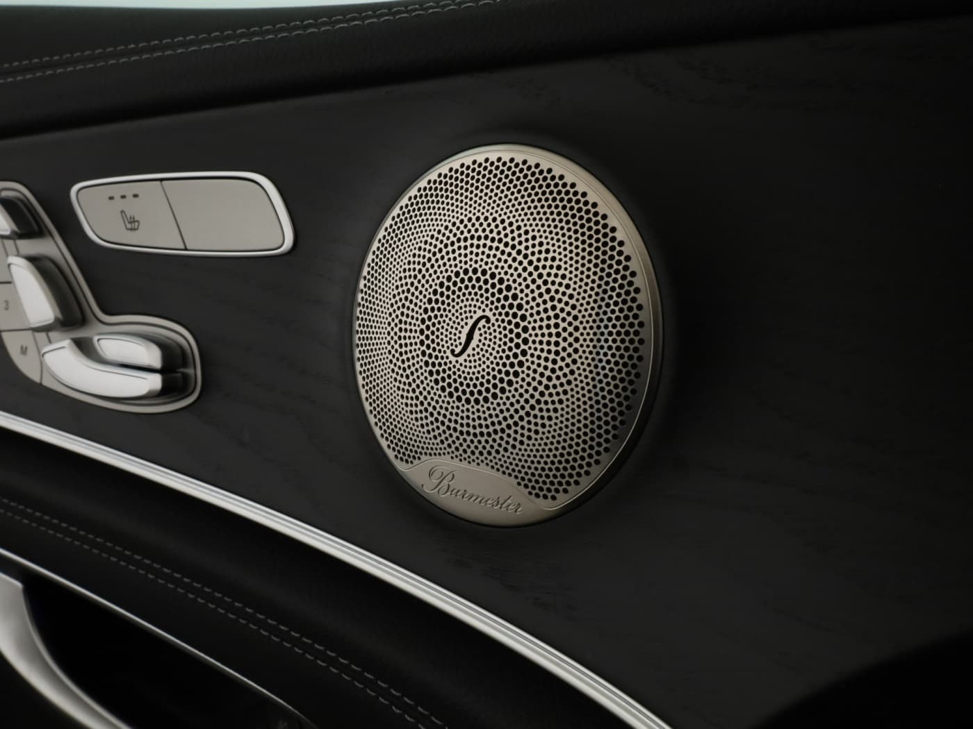 Mercedes-Benz E 300 d 4M T Bild 27