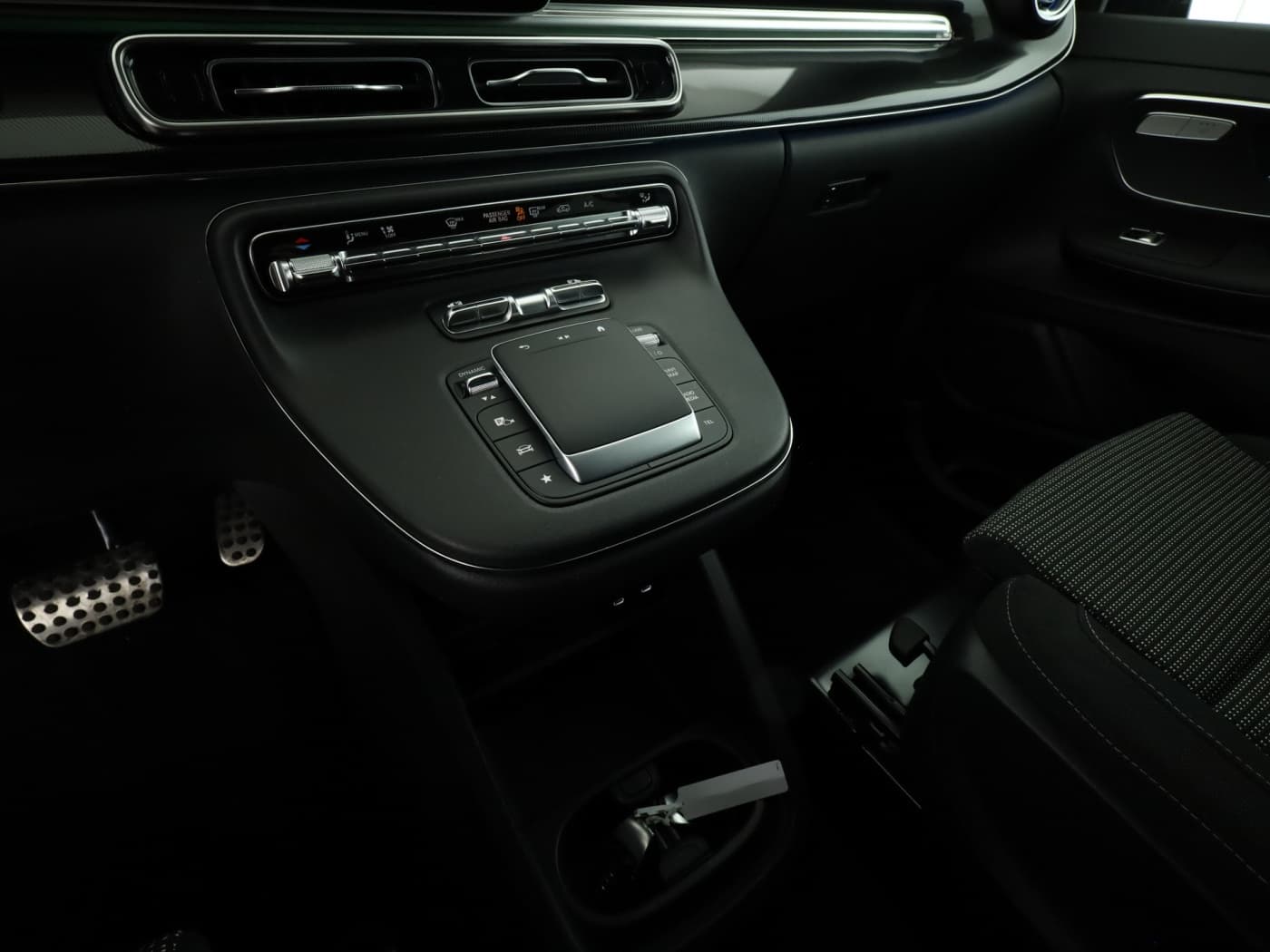 Mercedes-Benz V 220 d STYLE Lang Bild 15