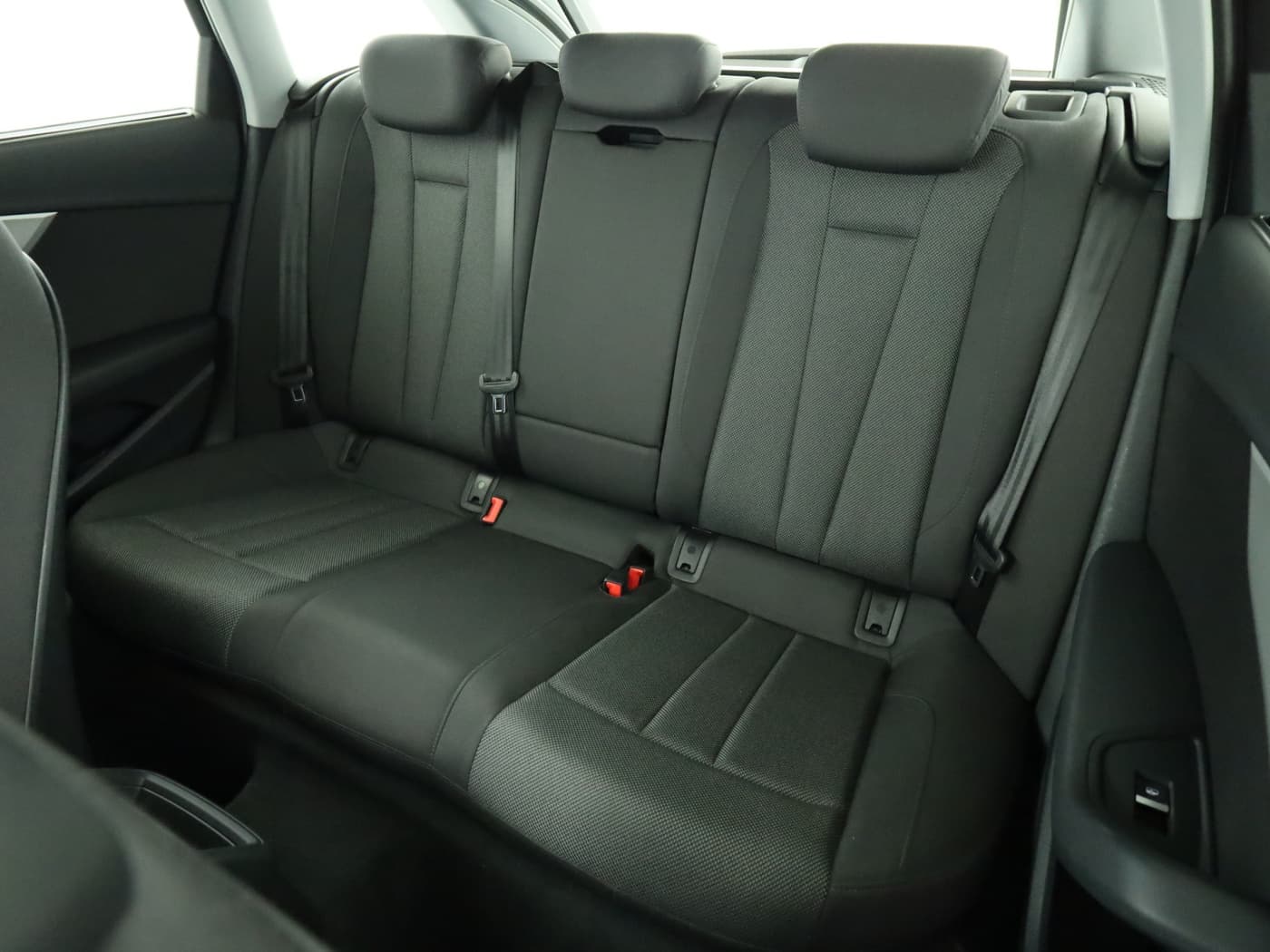 Audi A4 Avant 50 TDI quattro advanced Bild 18