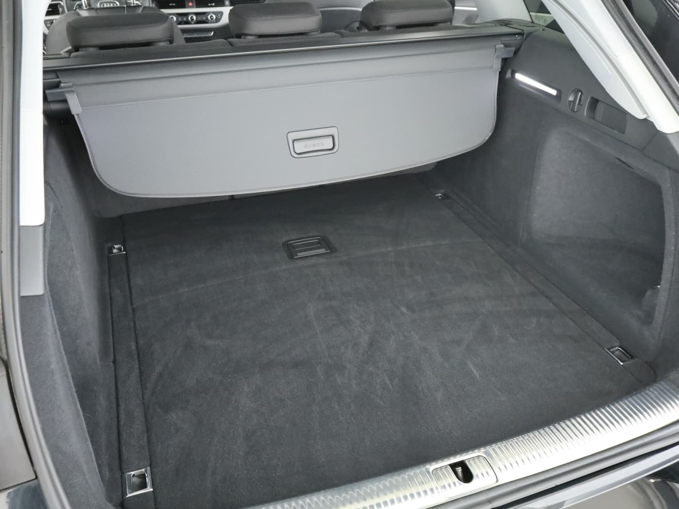 Audi A4 Avant 50 TDI quattro advanced Bild 22