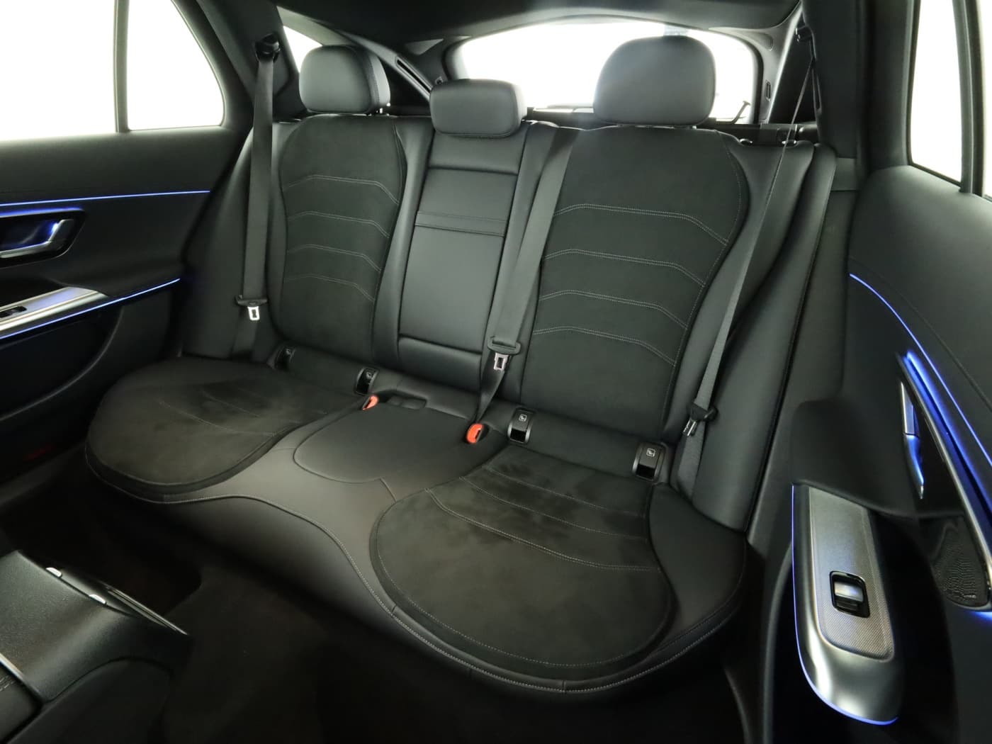 Mercedes-Benz E 200 T Bild 18