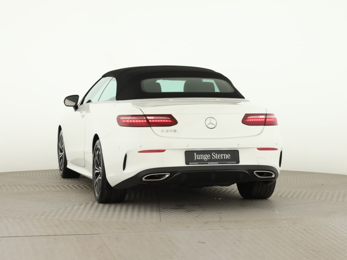 Mercedes-Benz E 300 Cabrio Bild 4