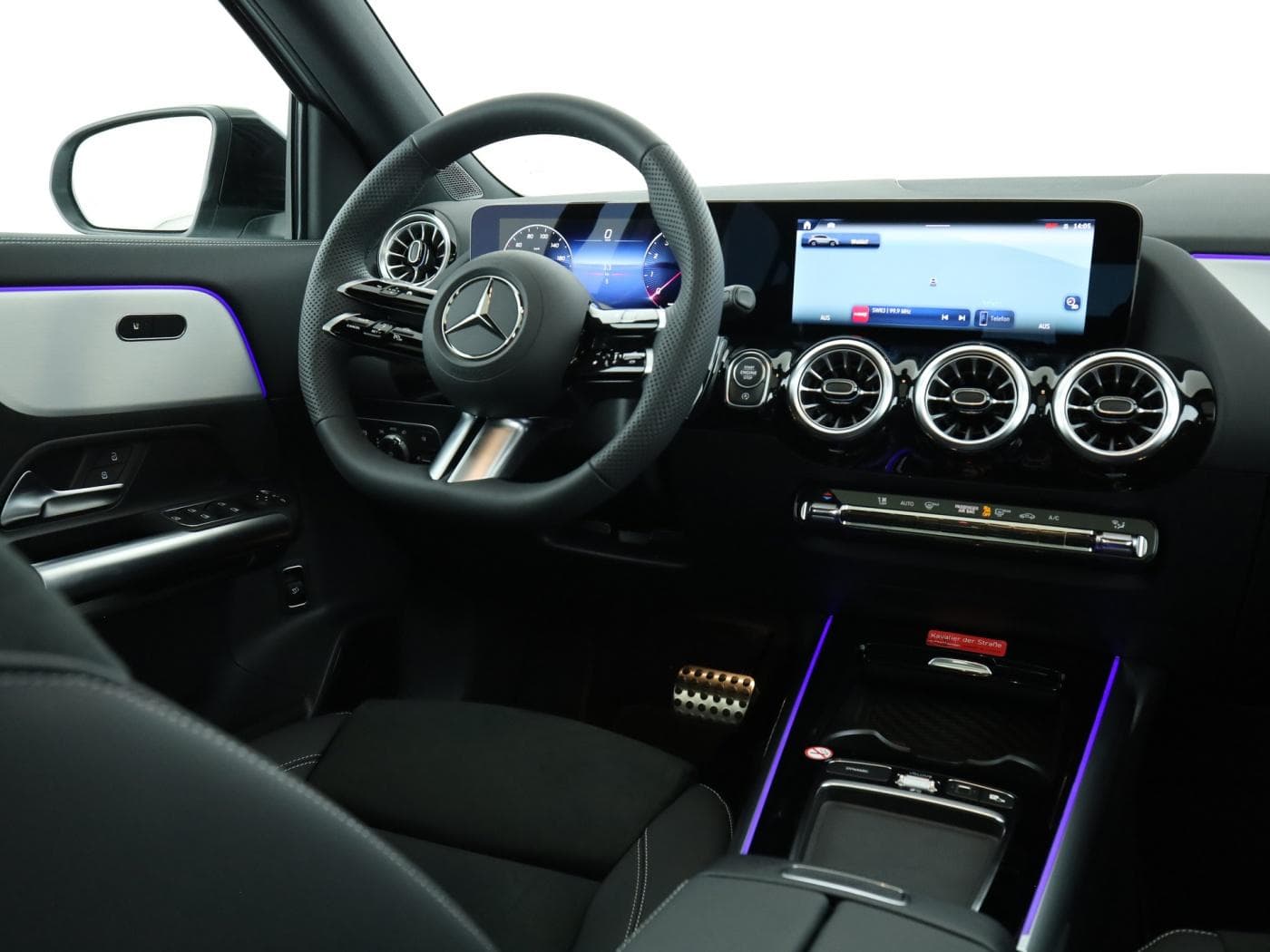 Mercedes-Benz GLA 180 Bild 10
