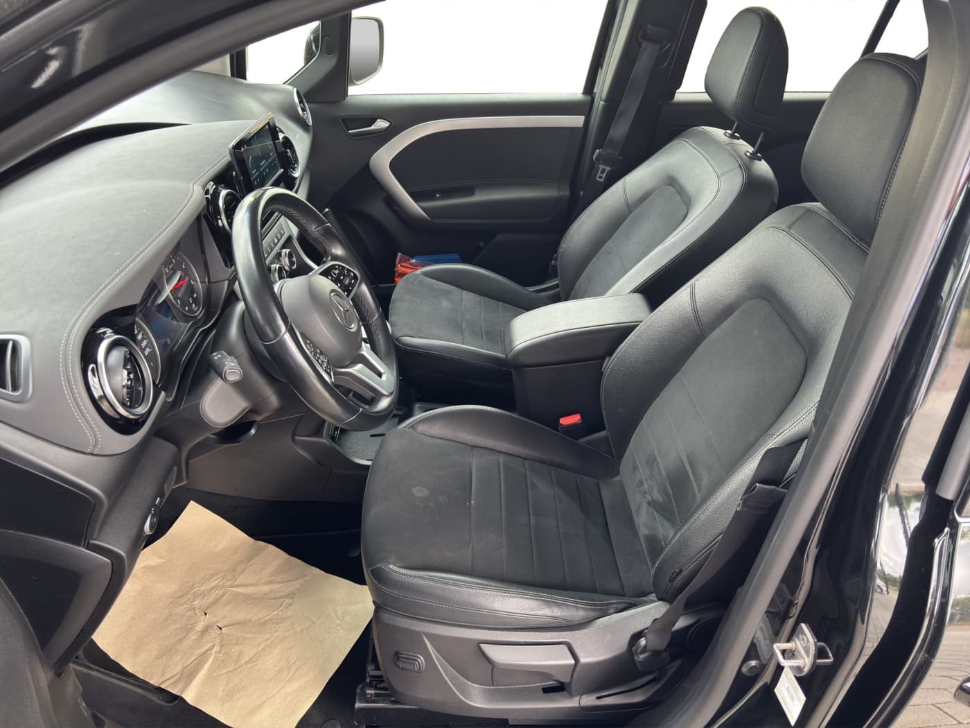 Mercedes-Benz T 180 d PROGRESSIVE Standard Bild 15