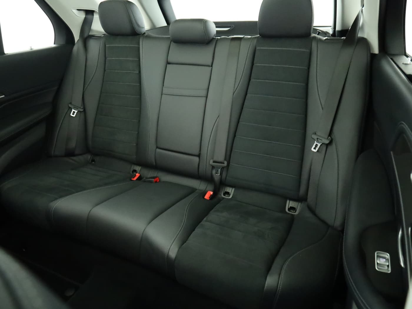 Mercedes-Benz GLE 300 d 4M Bild 18