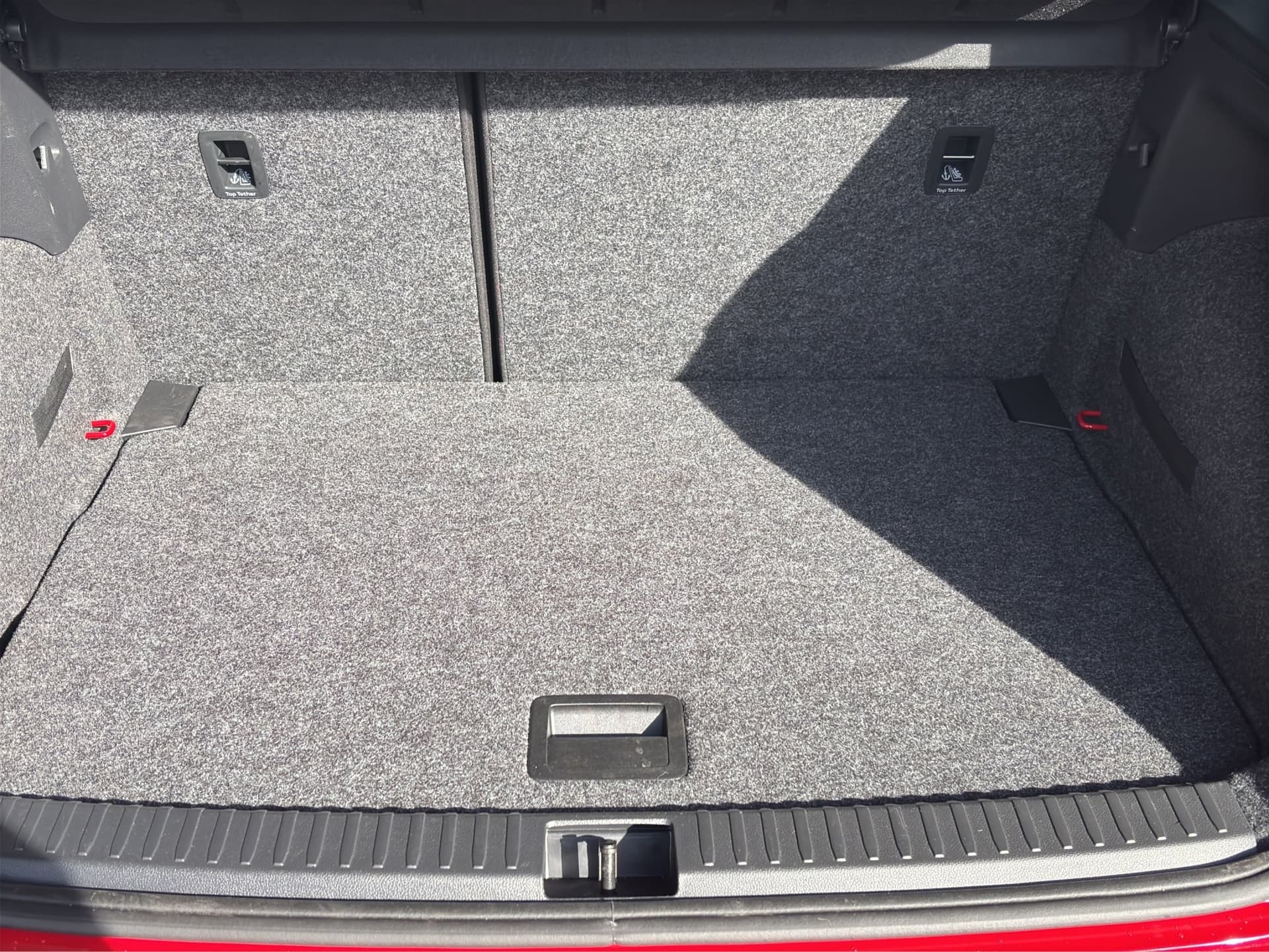 Seat Arona FR 1.0 TSI 110 PS NAVI GRA LED Bild 14