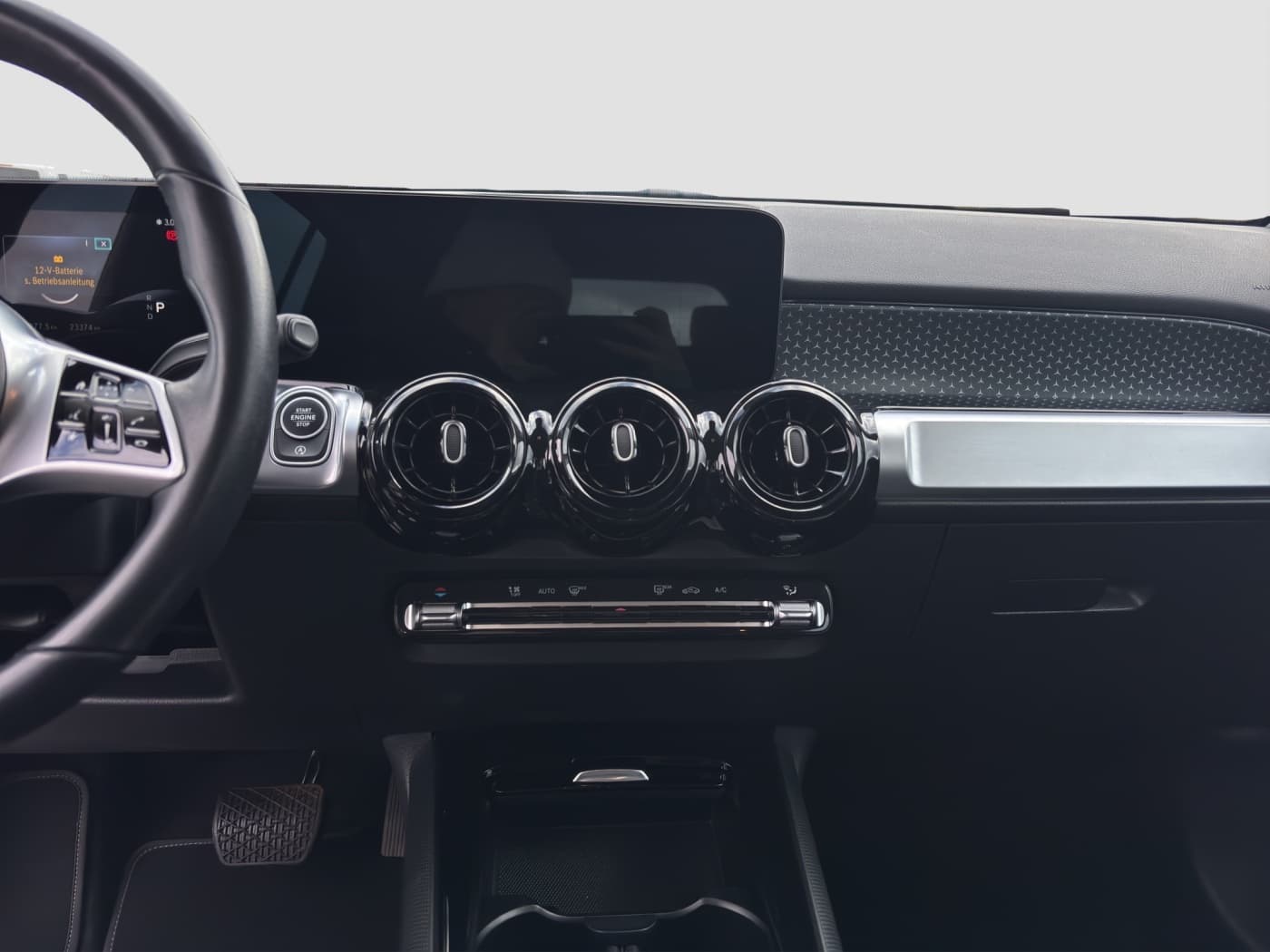 Mercedes-Benz GLB 180 d Bild 12