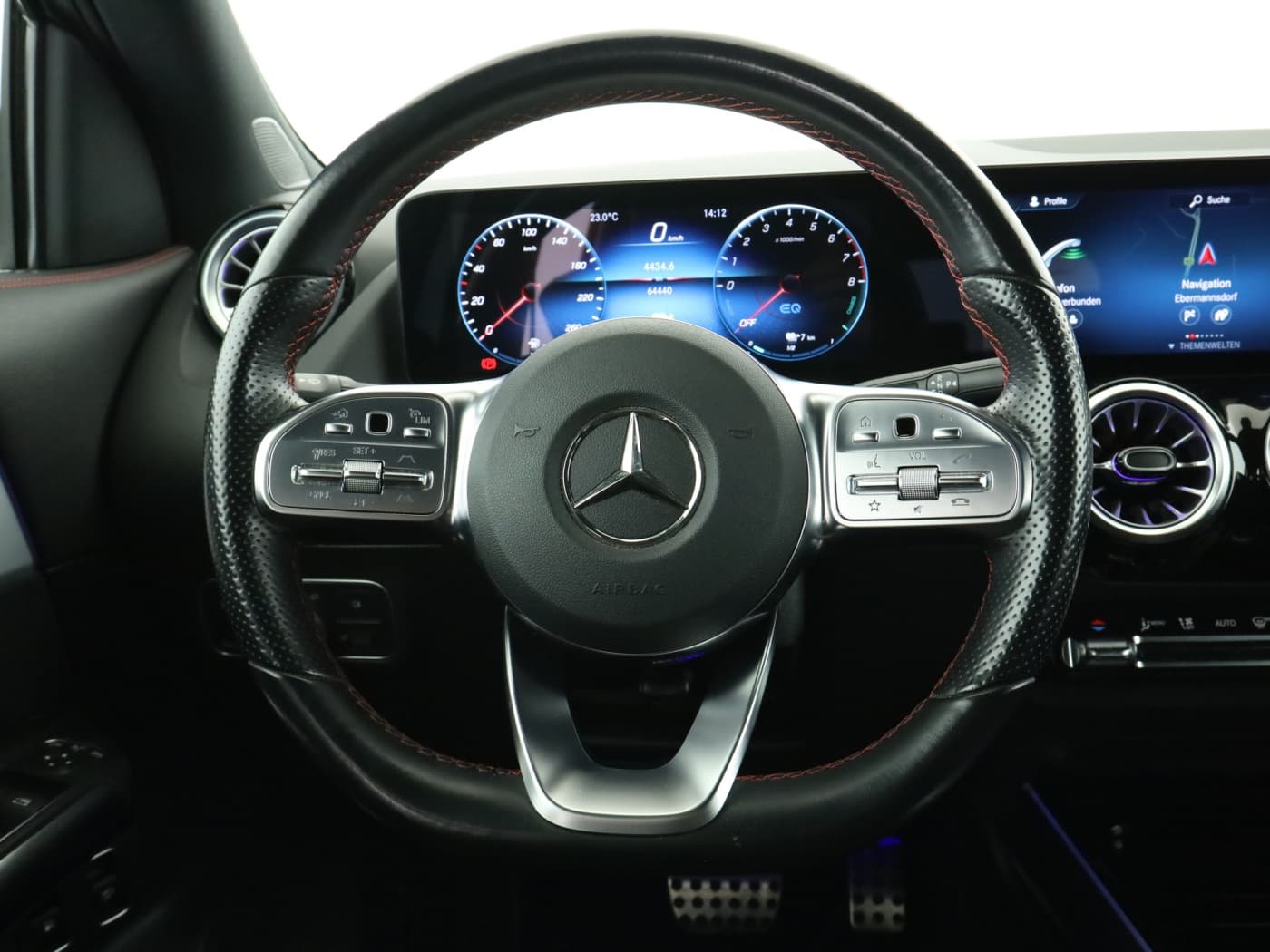 Mercedes-Benz GLA 250 e Bild 11