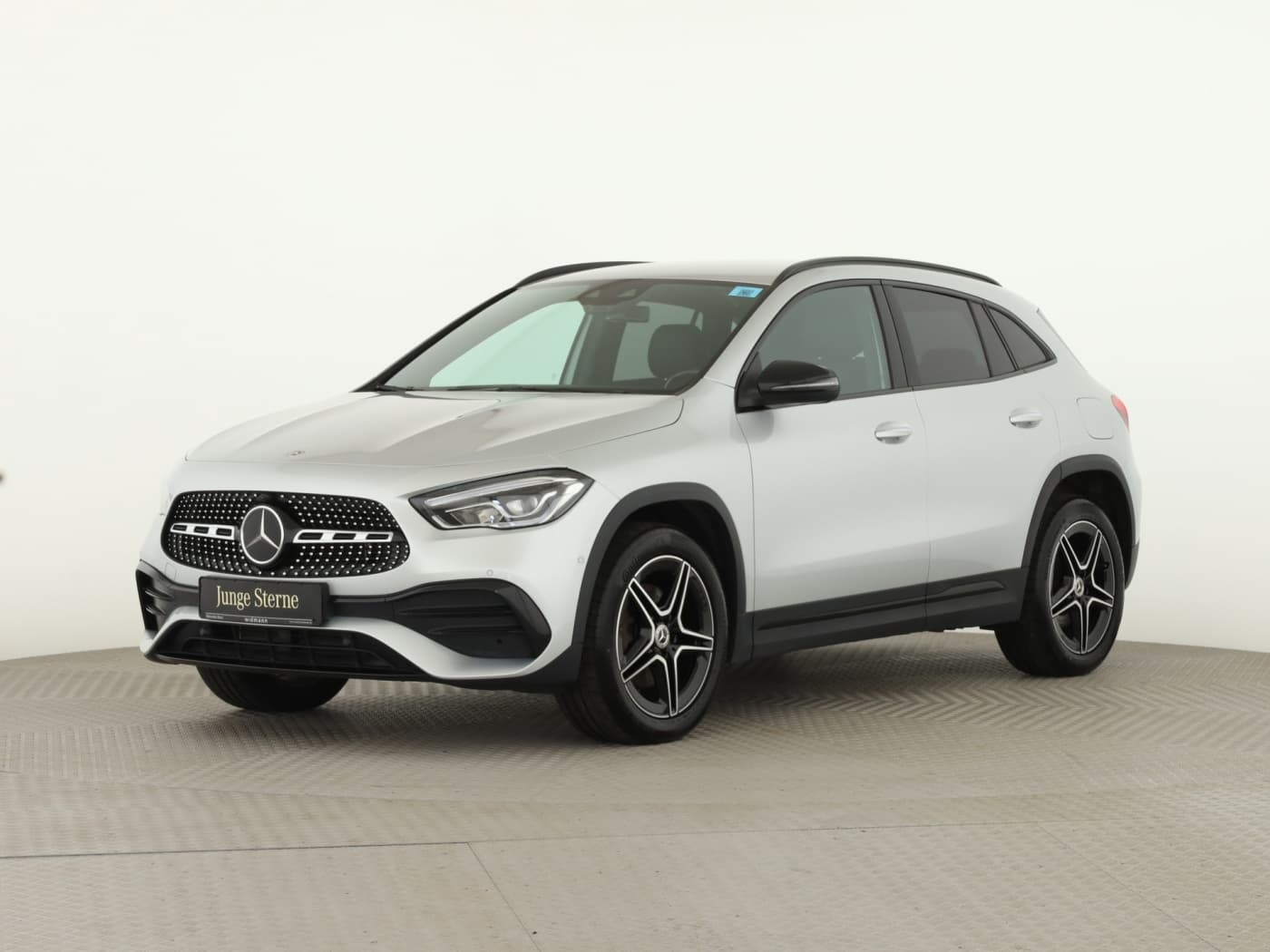 Mercedes-Benz GLA 250 e Bild 5
