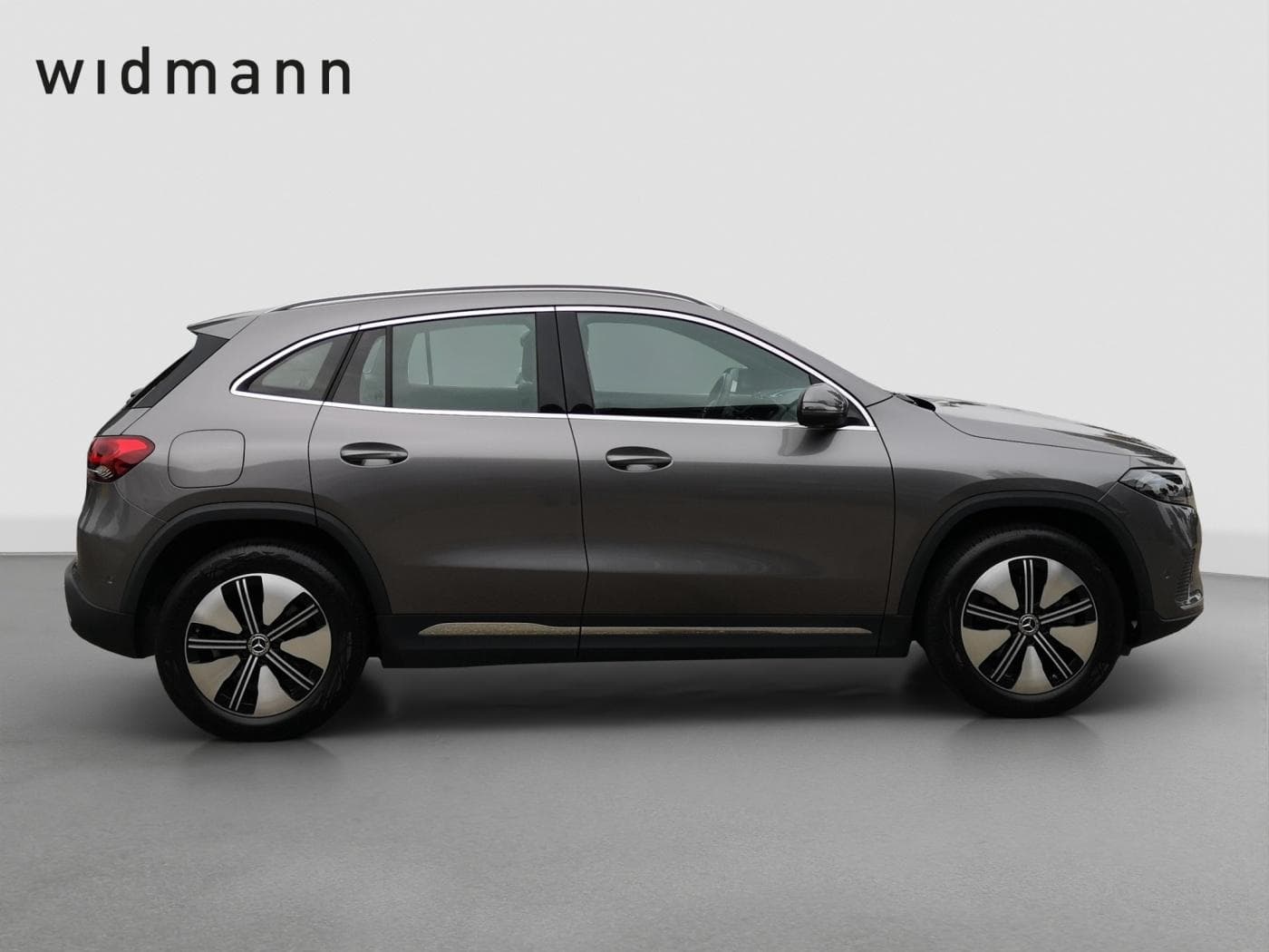 Mercedes-Benz EQA 300 4M Bild 6