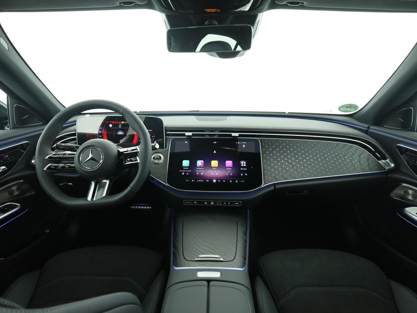 Mercedes-Benz E 220 d Limousine Bild 19